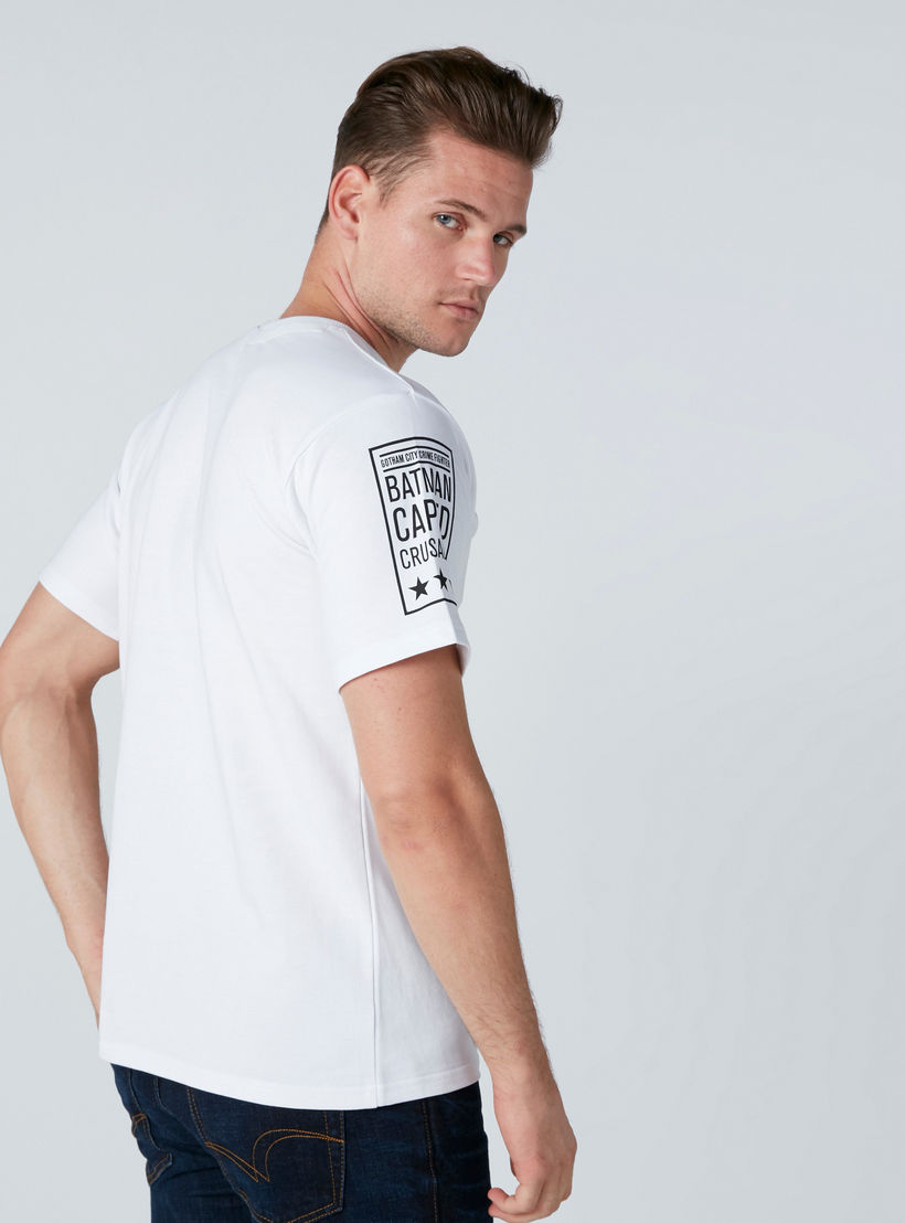 تيشيرت بنقش باتمان مطبوع بأكمام قصيرة-men-clothing-tshirtsandpolos-tshirts-image-3