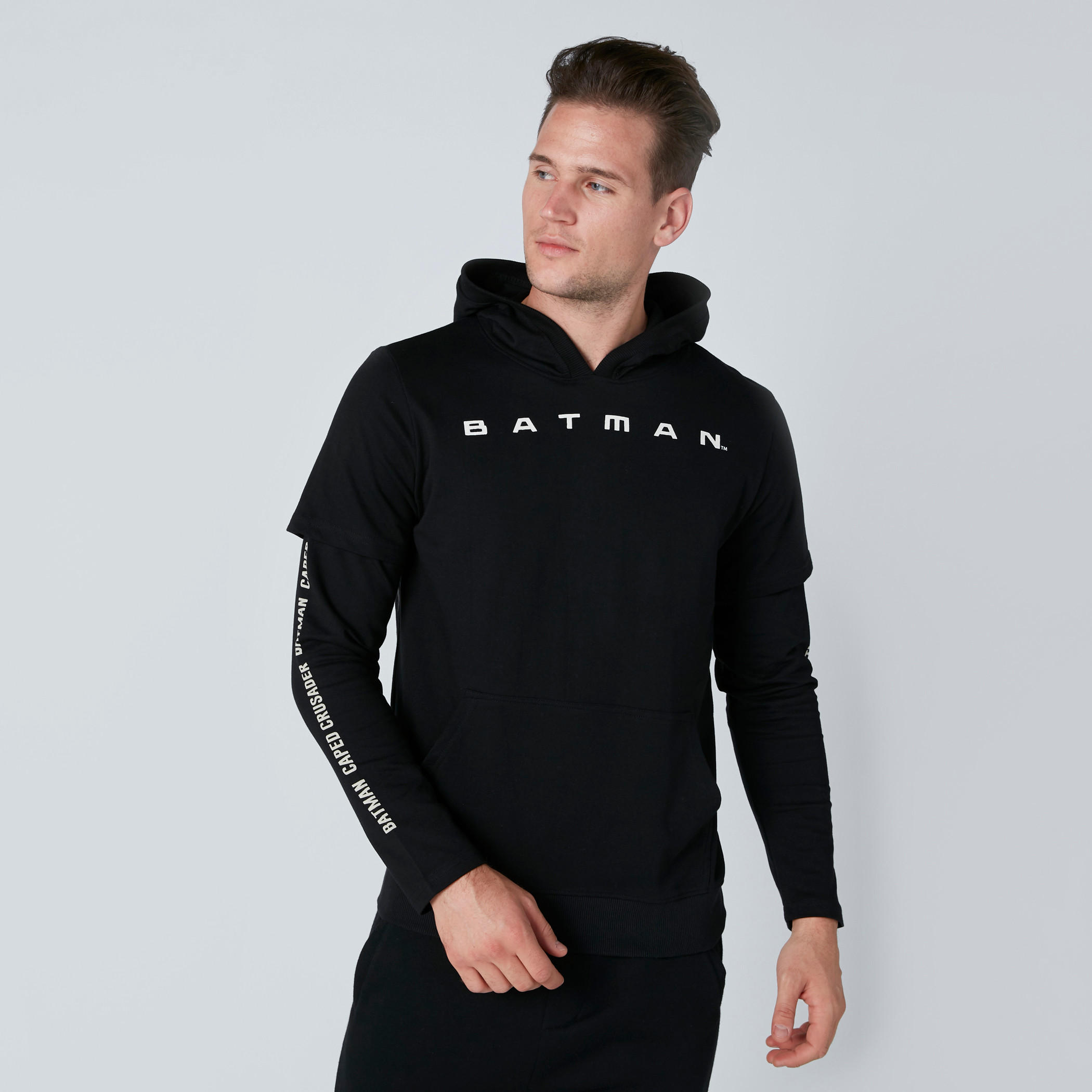 Batman Printed Sweatshirt with Hood and Long Sleeves-men-winterwear-hoodiesandsweatshirts-image-3