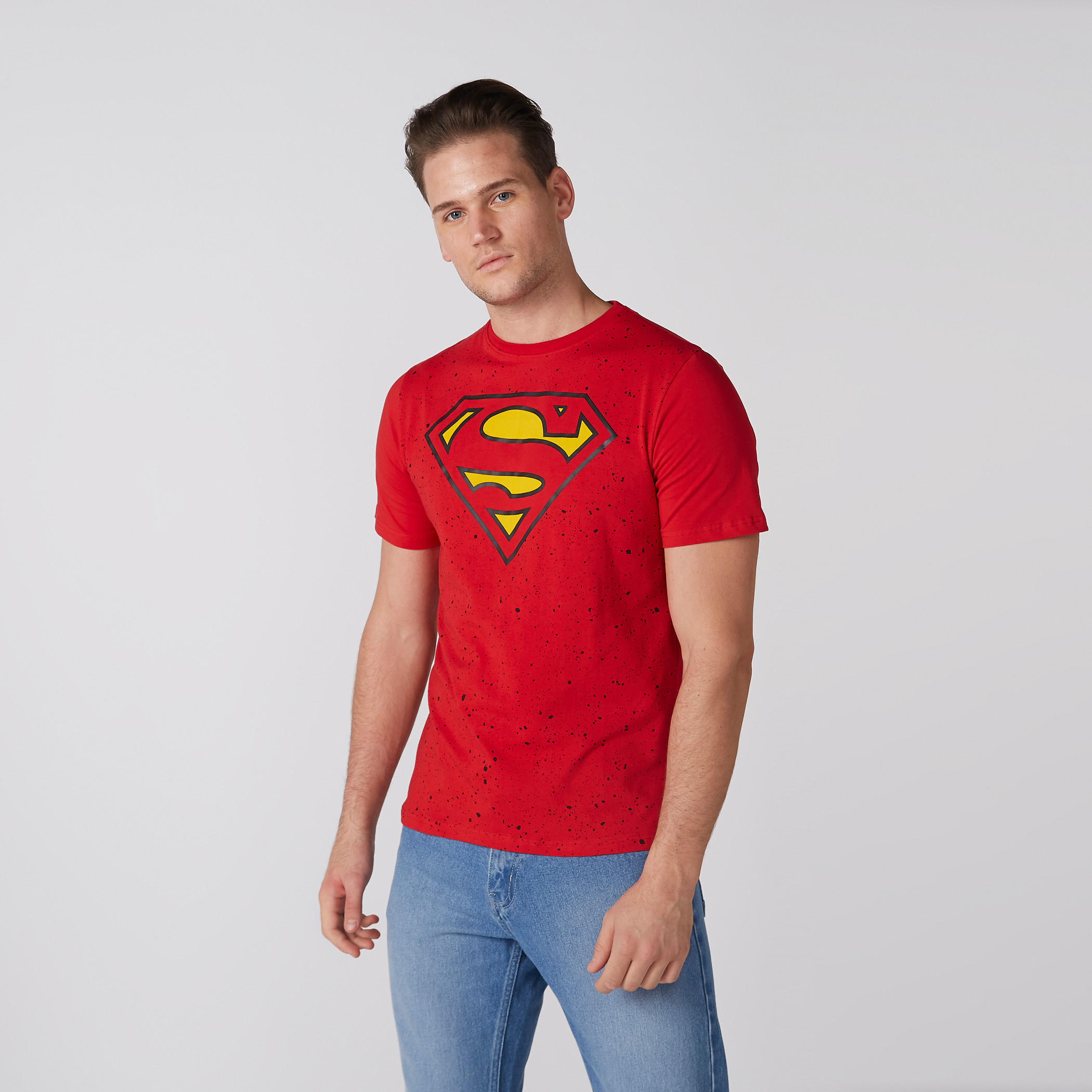 تيشيرت بياقة ضيّقة وأكمام قصيرة وطبعات سوبرمان-men-clothing-tshirtsandpolos-tshirts-image-1