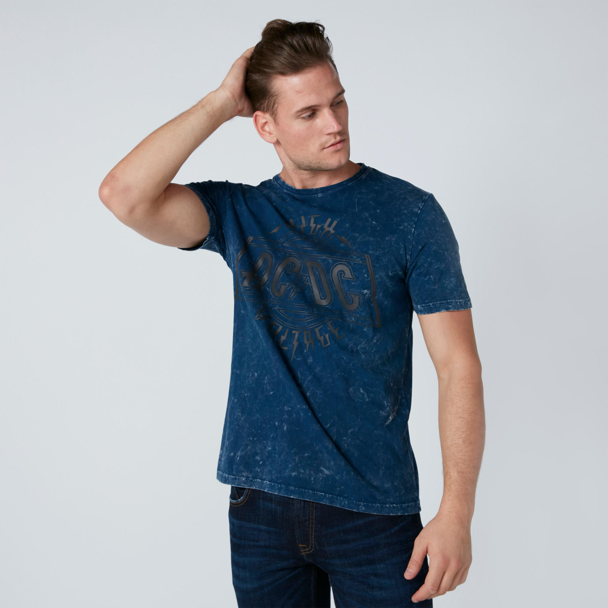 تيشيرت بأكمام قصيرة وطبعات-men-clothing-tshirtsandpolos-tshirts-image-1