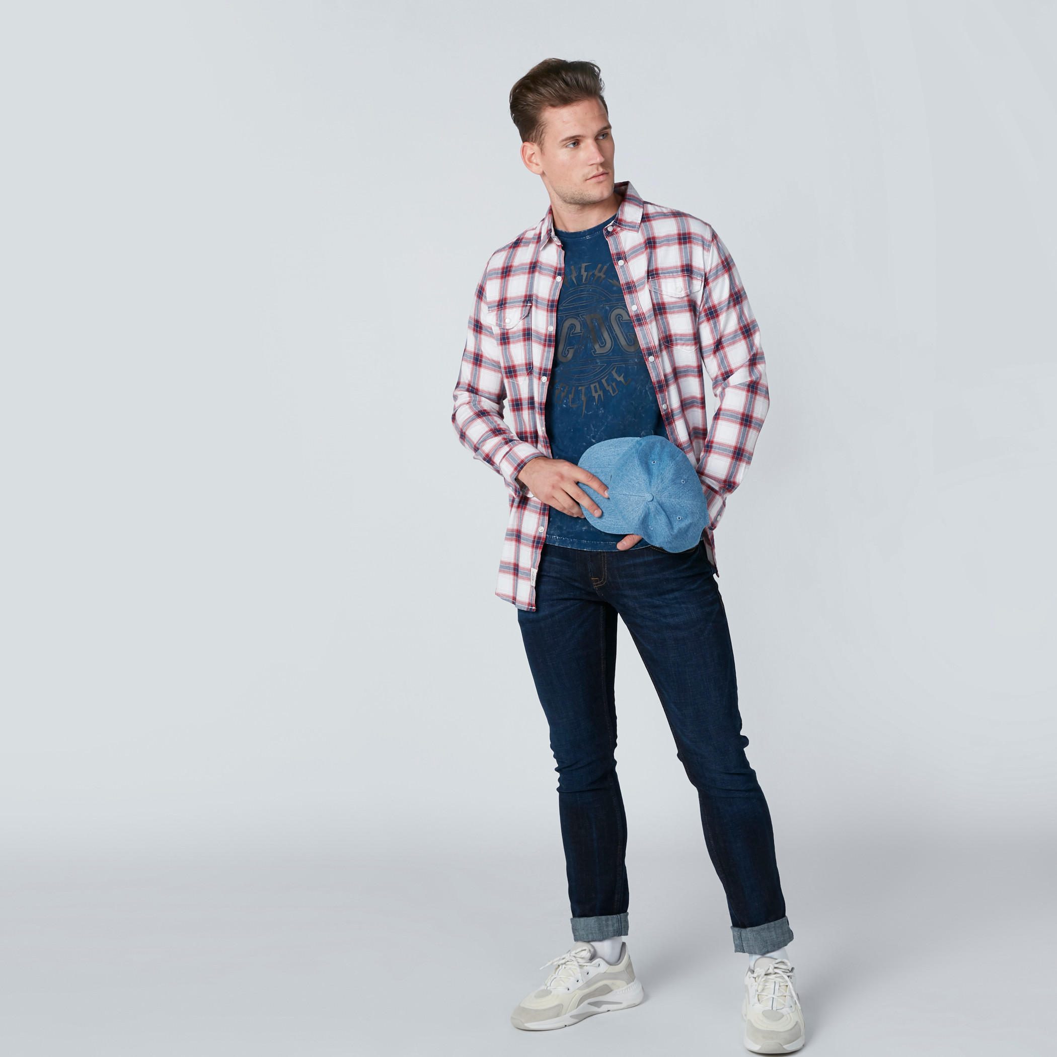 تيشيرت بأكمام قصيرة وطبعات-men-clothing-tshirtsandpolos-tshirts-image-3