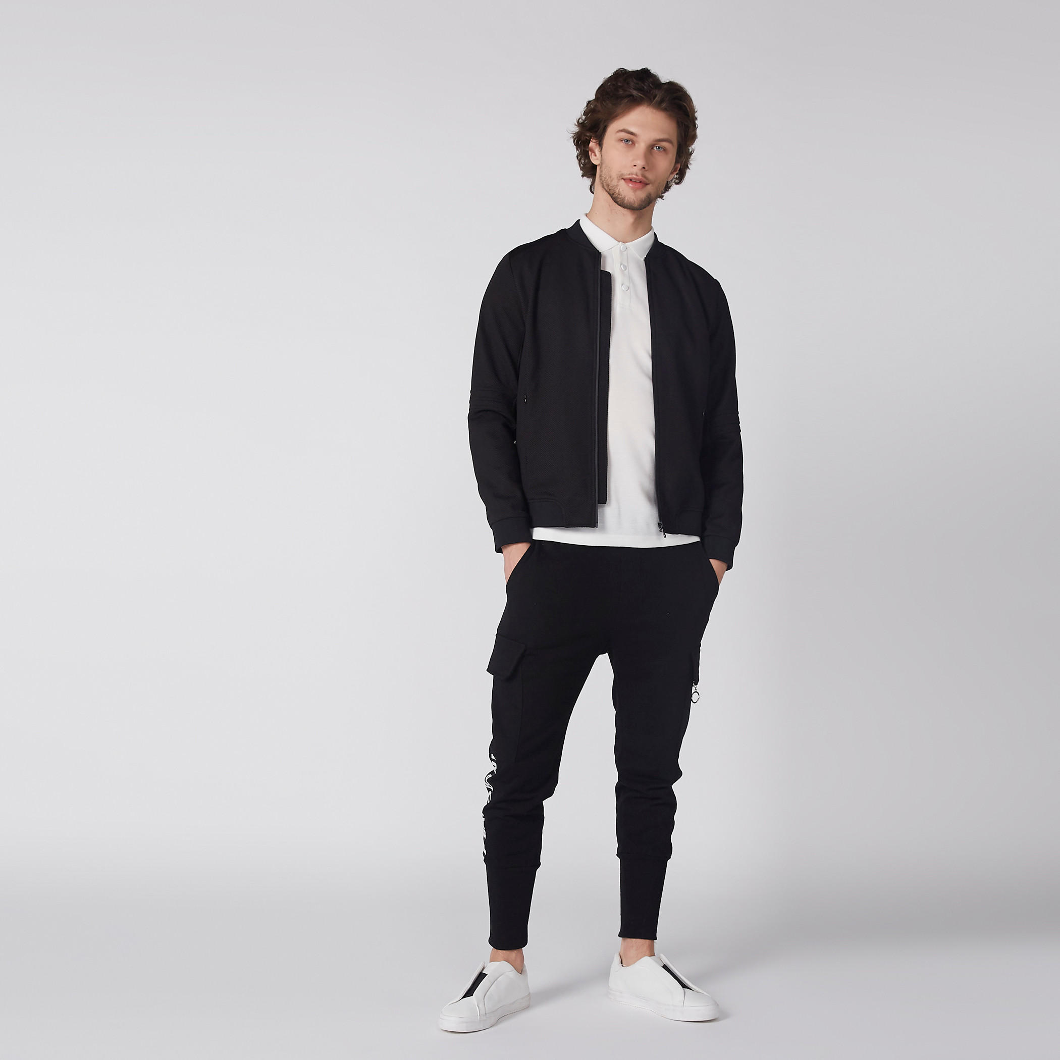 تيشيرت بياقة بولو وأكمام قصيرة وطبعات ميكي ماوس-men-clothing-tshirtsandpolos-polos-image-2