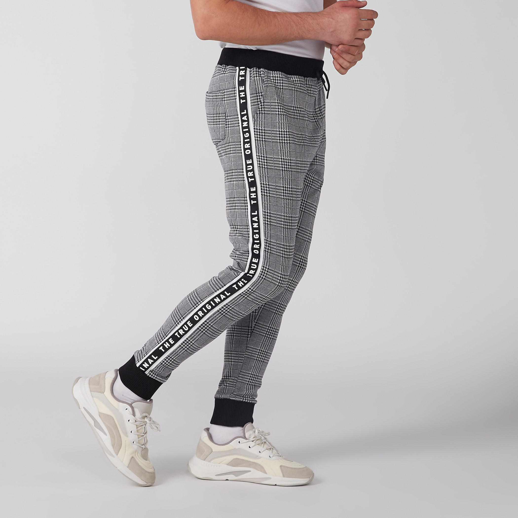 بنطال رياضي كاروهات بجيوب-men-clothing-bottoms-joggers-image-1