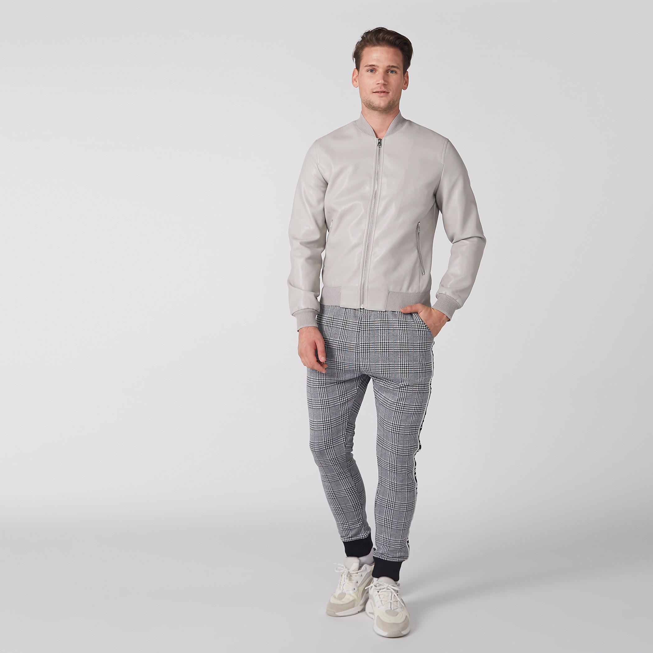 بنطال رياضي كاروهات بجيوب-men-clothing-bottoms-joggers-image-4