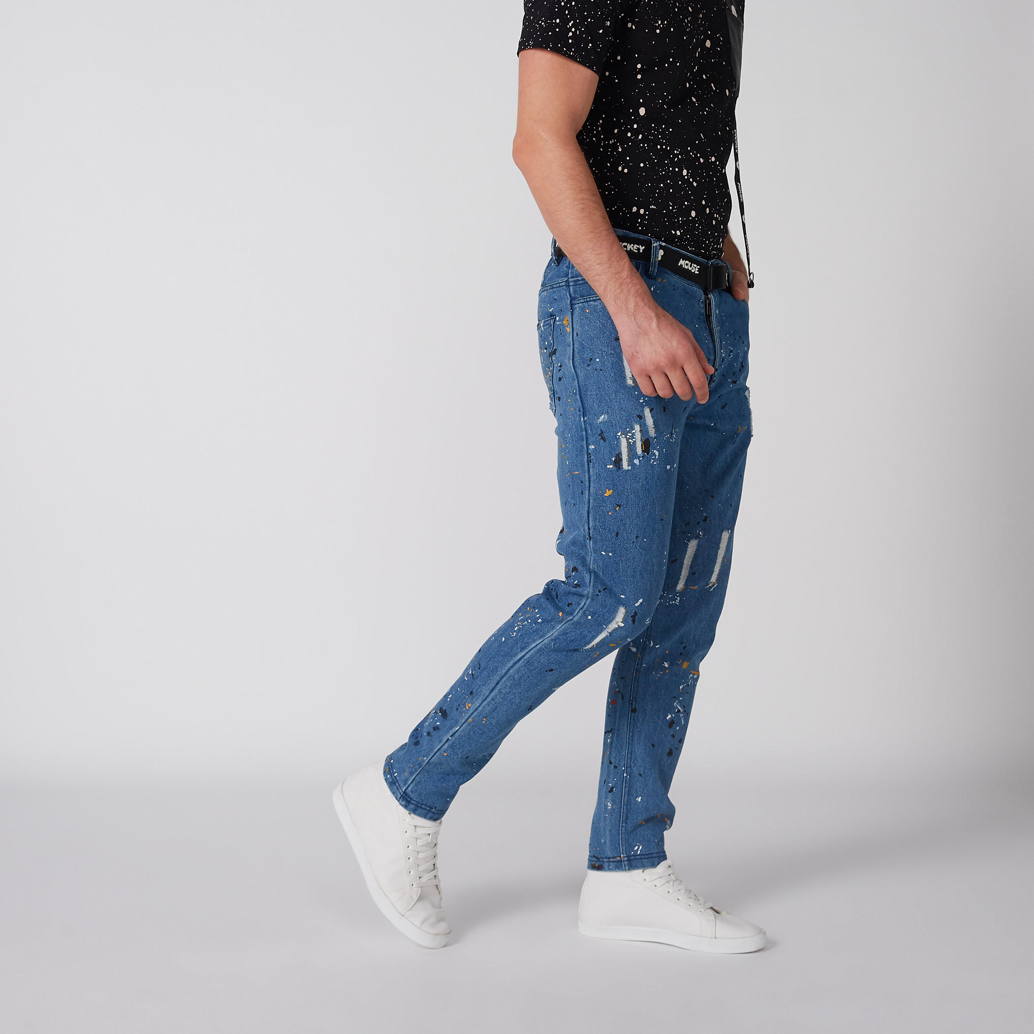 بنطال جينز بتصميم ممزق وجيوب وطبعات ميكي ماوس-men-clothing-bottoms-jeans-image-2