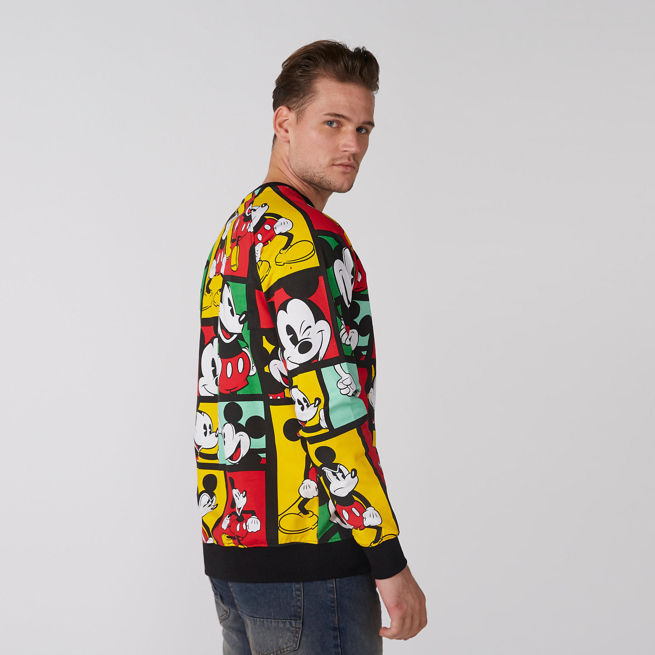 سويت شيرت بياقة ضيّقة وأكمام طويلة وطبعات ميكي ماوس-men-winterwear-hoodiesandsweatshirts-image-4