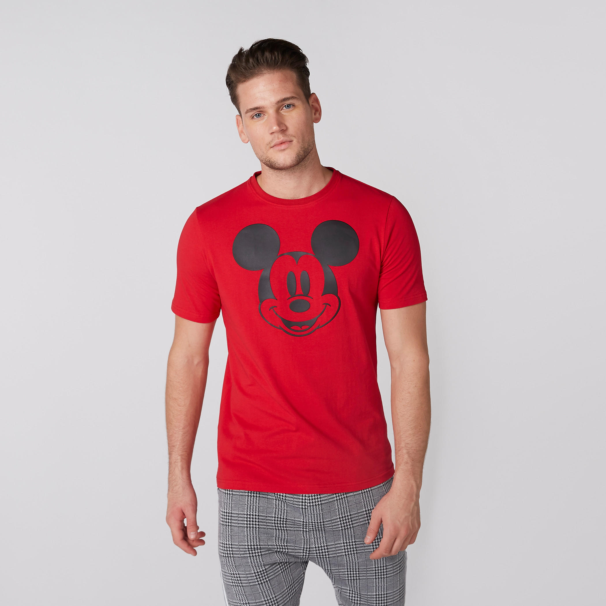 تيشيرت بياقة ضيّقة وأكمام قصيرة وطبعات ميكي ماوس-men-clothing-tshirtsandpolos-tshirts-image-1