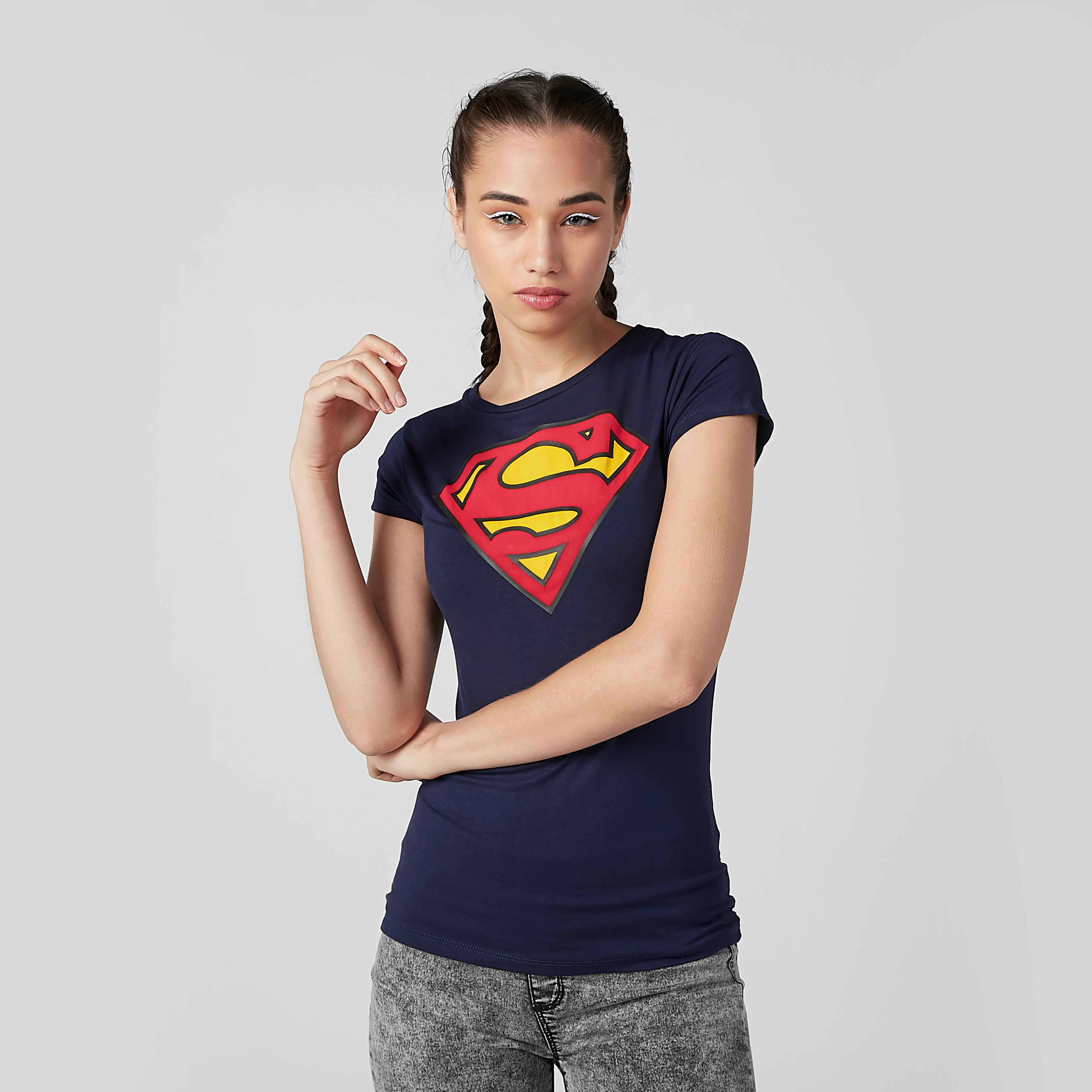 تيشيرت بياقة مستديرة وأكمام كاب وطبعات سوبرمان-women-clothing-tshirts-image-1