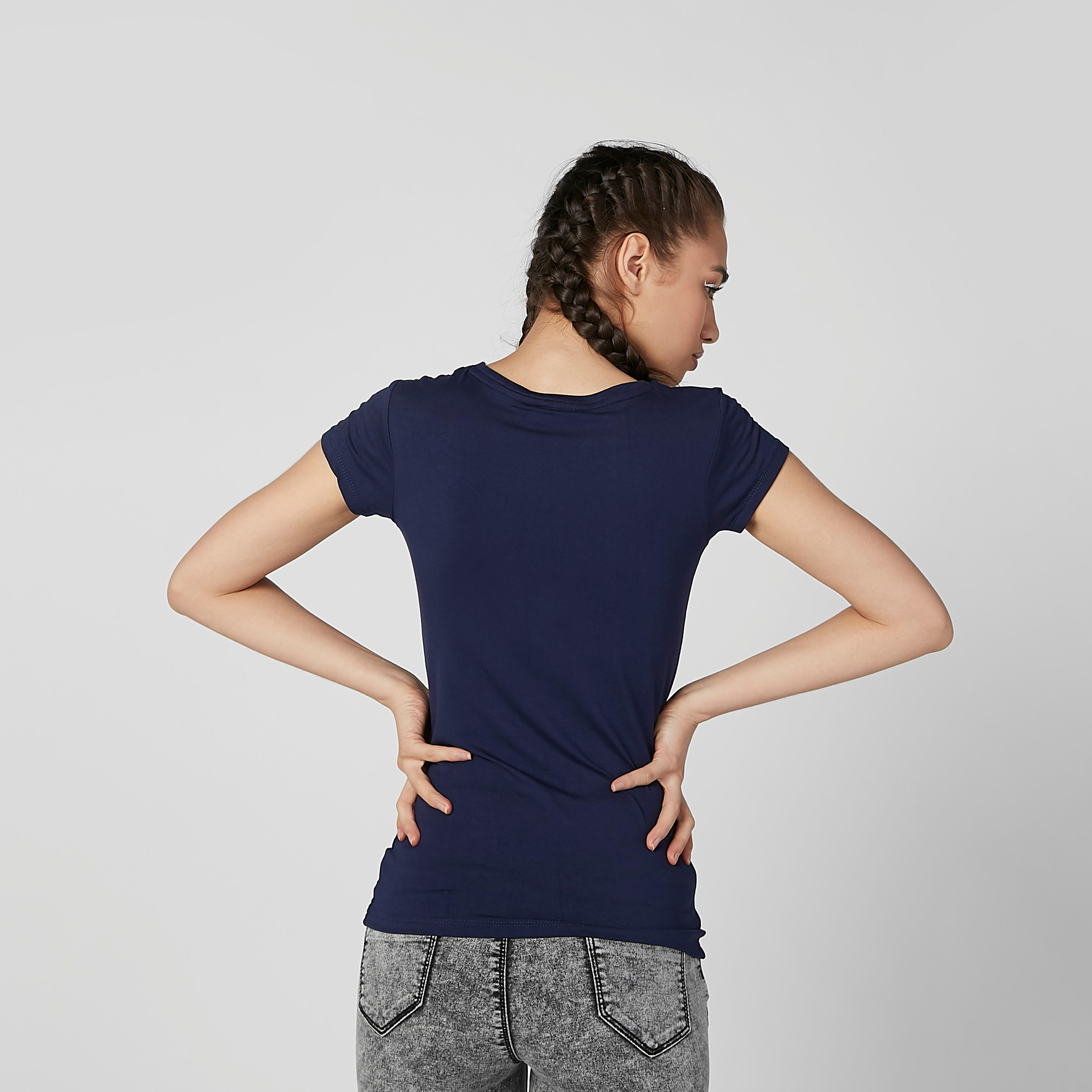 تيشيرت بياقة مستديرة وأكمام كاب وطبعات سوبرمان-women-clothing-tshirts-image-4