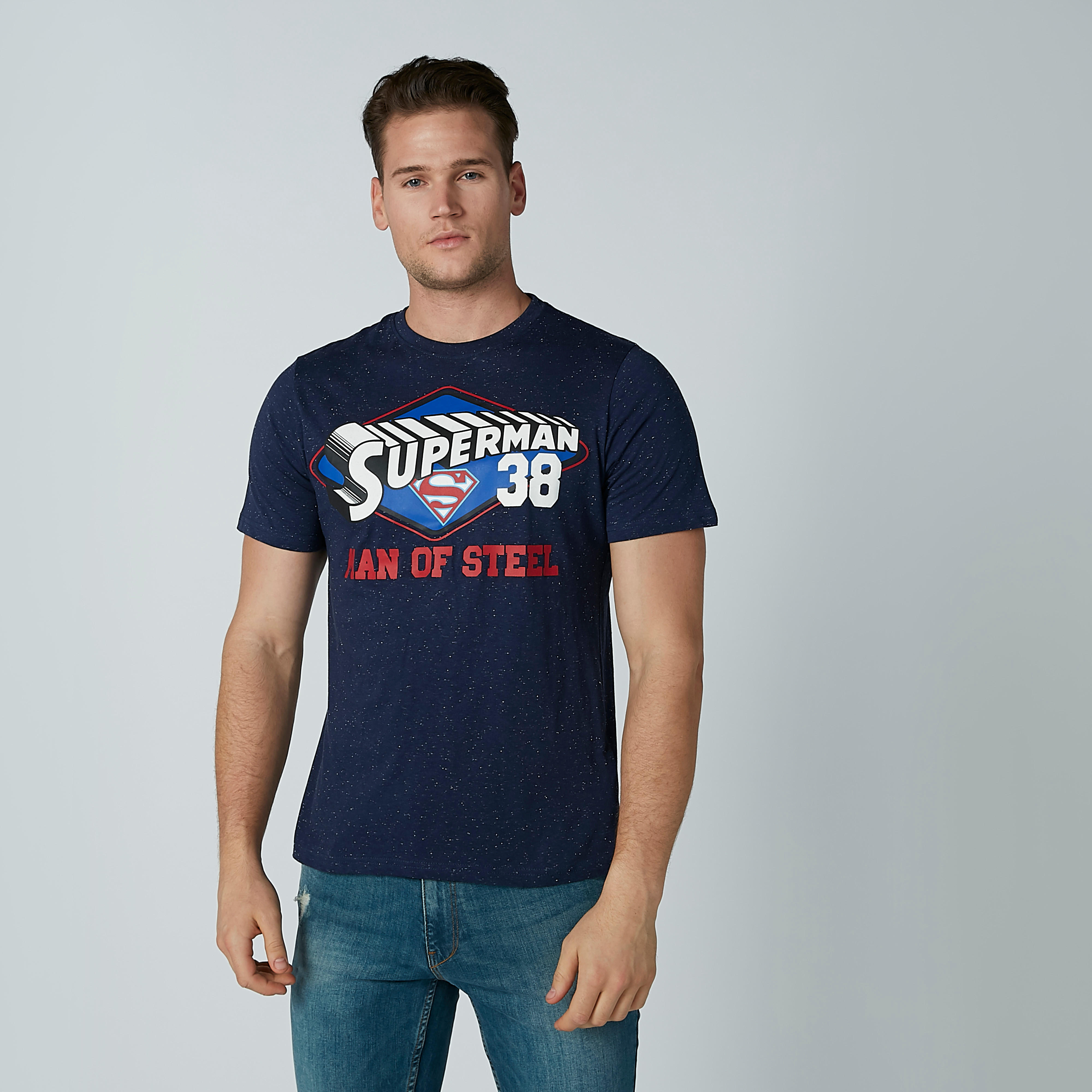 تيشيرت بياقة مستديرة وأكمام قصيرة وطبعات سوبرمان-men-clothing-tshirtsandpolos-tshirts-image-1