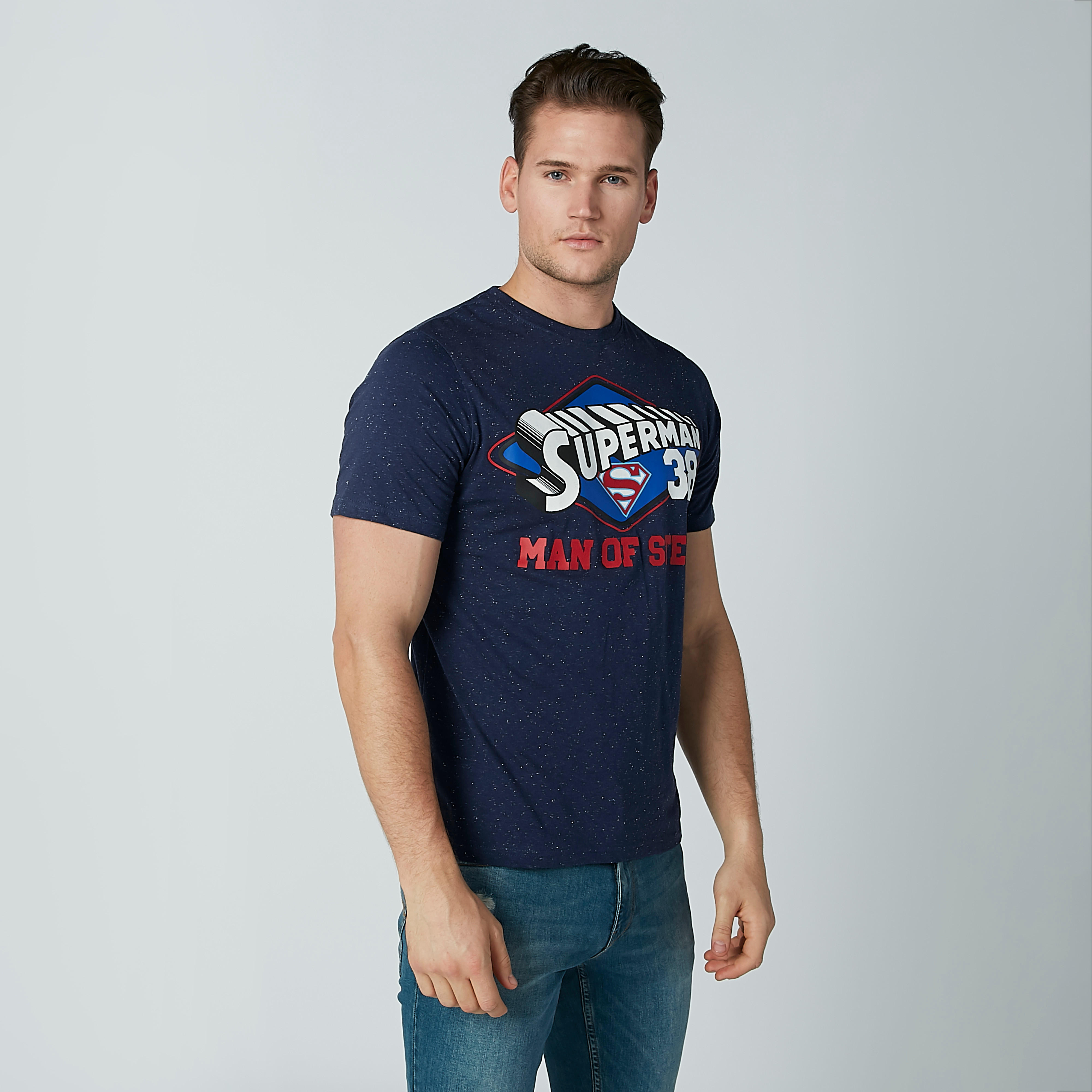 تيشيرت بياقة مستديرة وأكمام قصيرة وطبعات سوبرمان-men-clothing-tshirtsandpolos-tshirts-image-3
