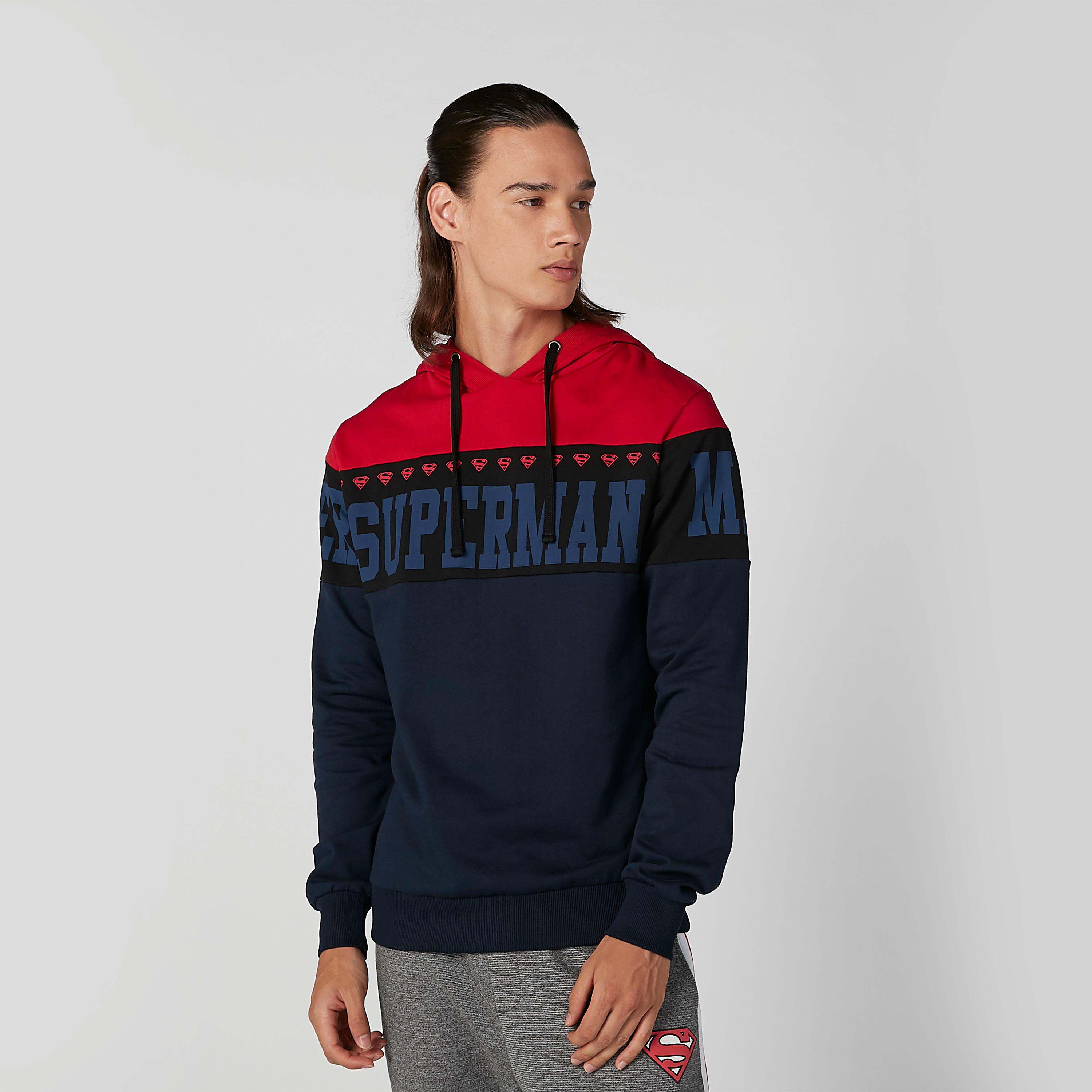 هودي بقصّة سليم وأكمام طويلة وطبعات سوبرمان-men-winterwear-hoodiesandsweatshirts-image-3