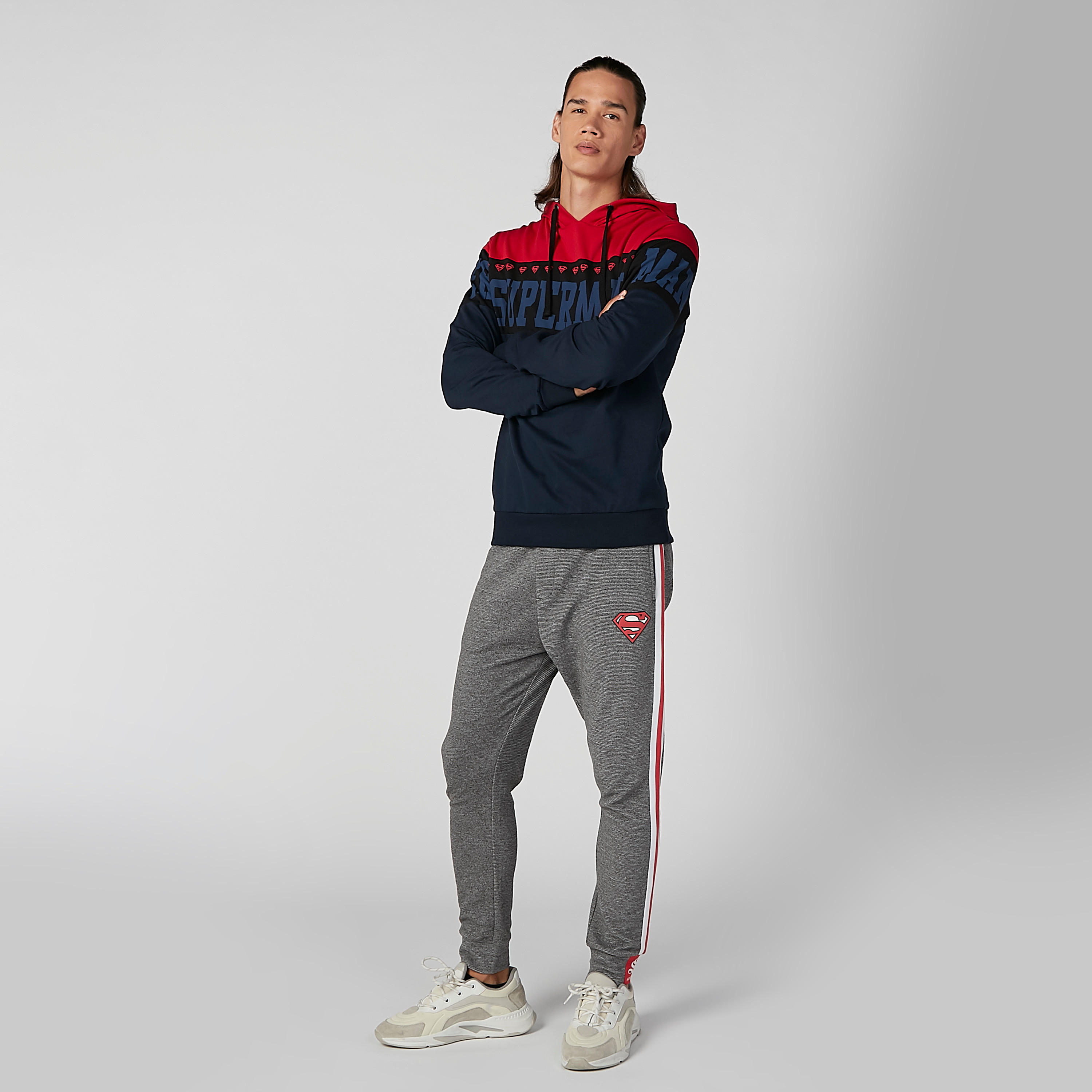 هودي بقصّة سليم وأكمام طويلة وطبعات سوبرمان-men-winterwear-hoodiesandsweatshirts-image-4
