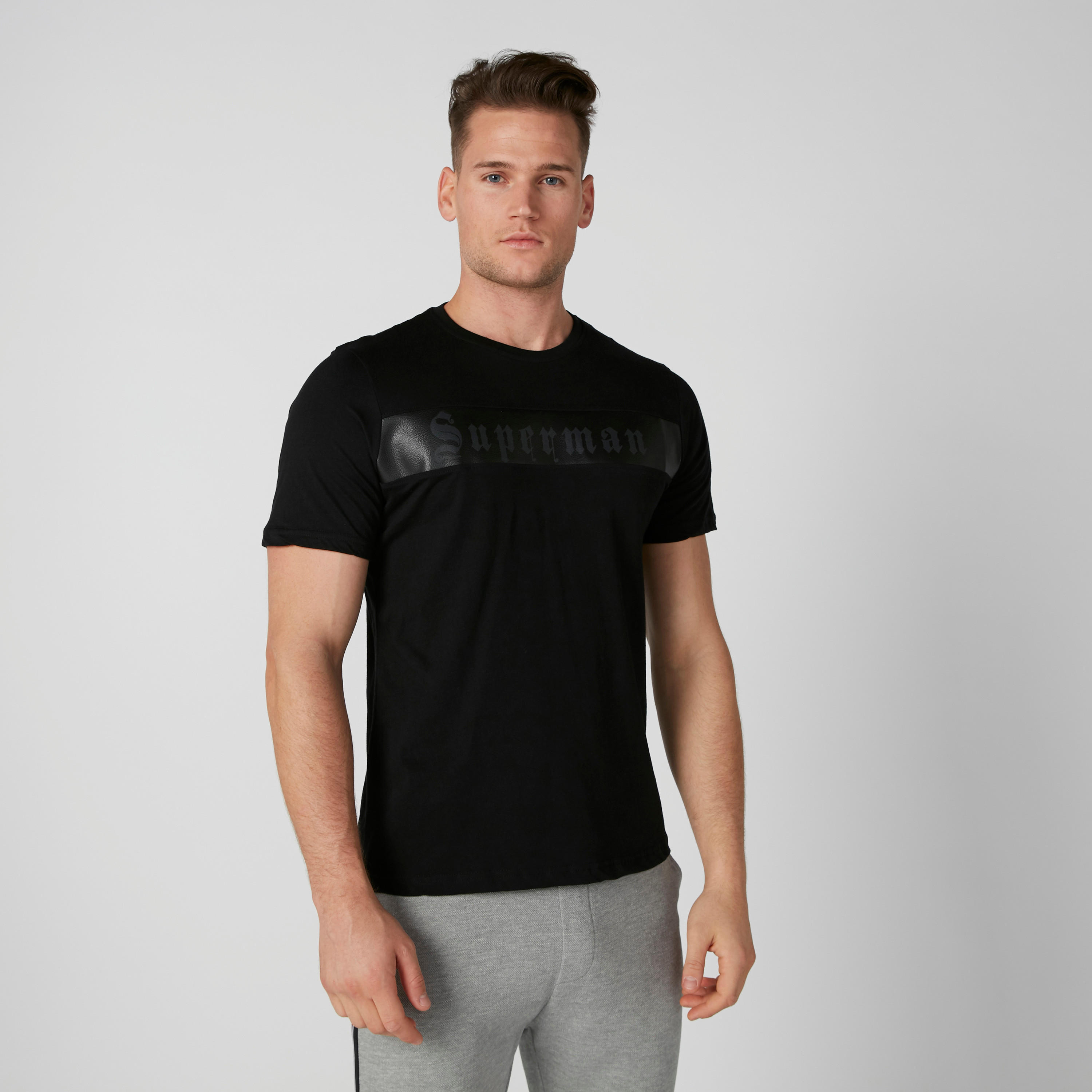 Superman Printed T-Shirt in Slim Fit with Crew Neck-men-clothing-tshirtsandpolos-tshirts-image-1