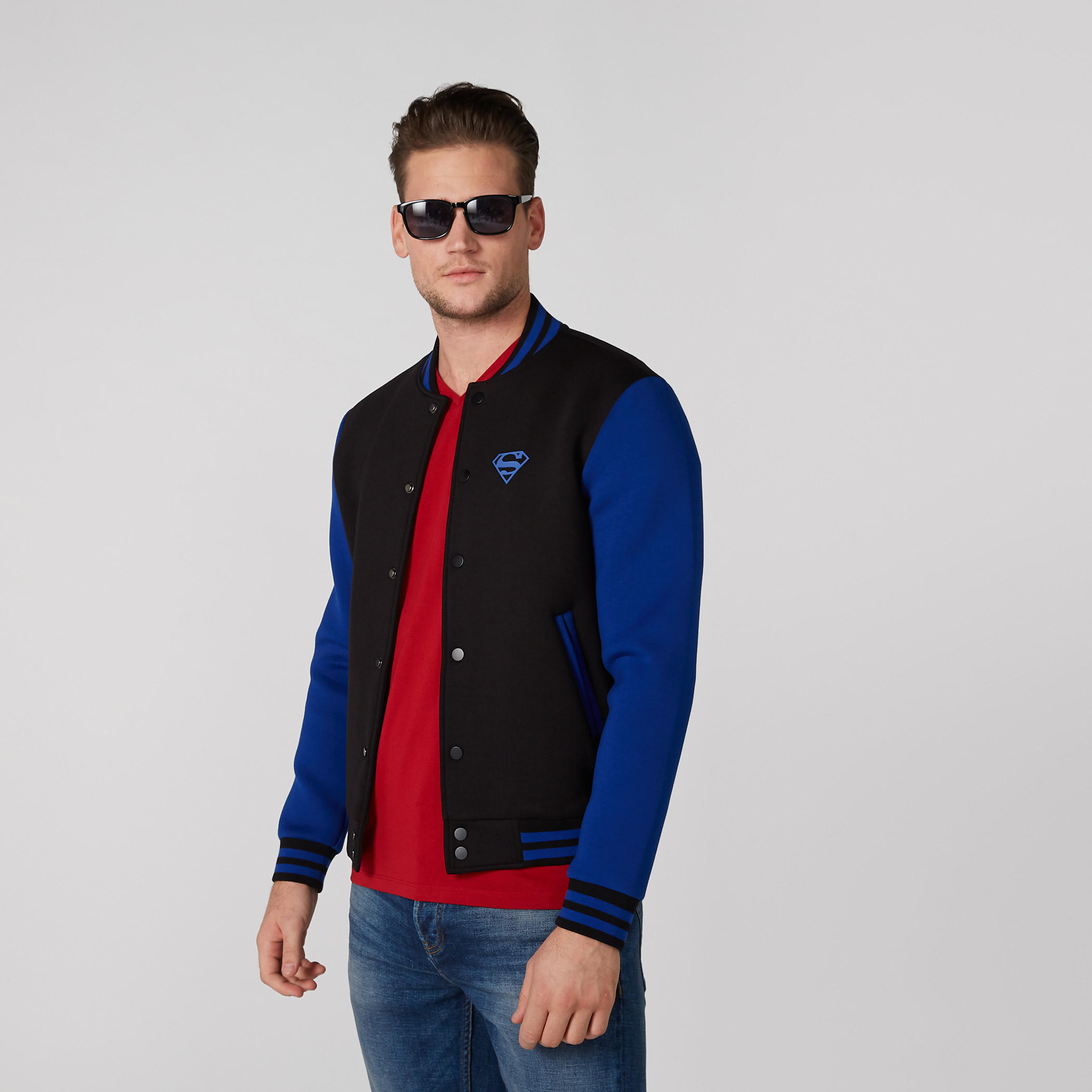 جاكيت بأكمام طويلة وجيوب وطبعات سوبرمان-men-clothing-jacketsandblazers-jackets-image-2