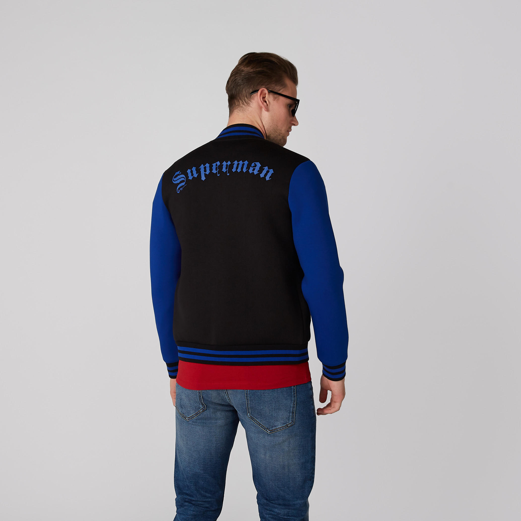 جاكيت بأكمام طويلة وجيوب وطبعات سوبرمان-men-clothing-jacketsandblazers-jackets-image-1