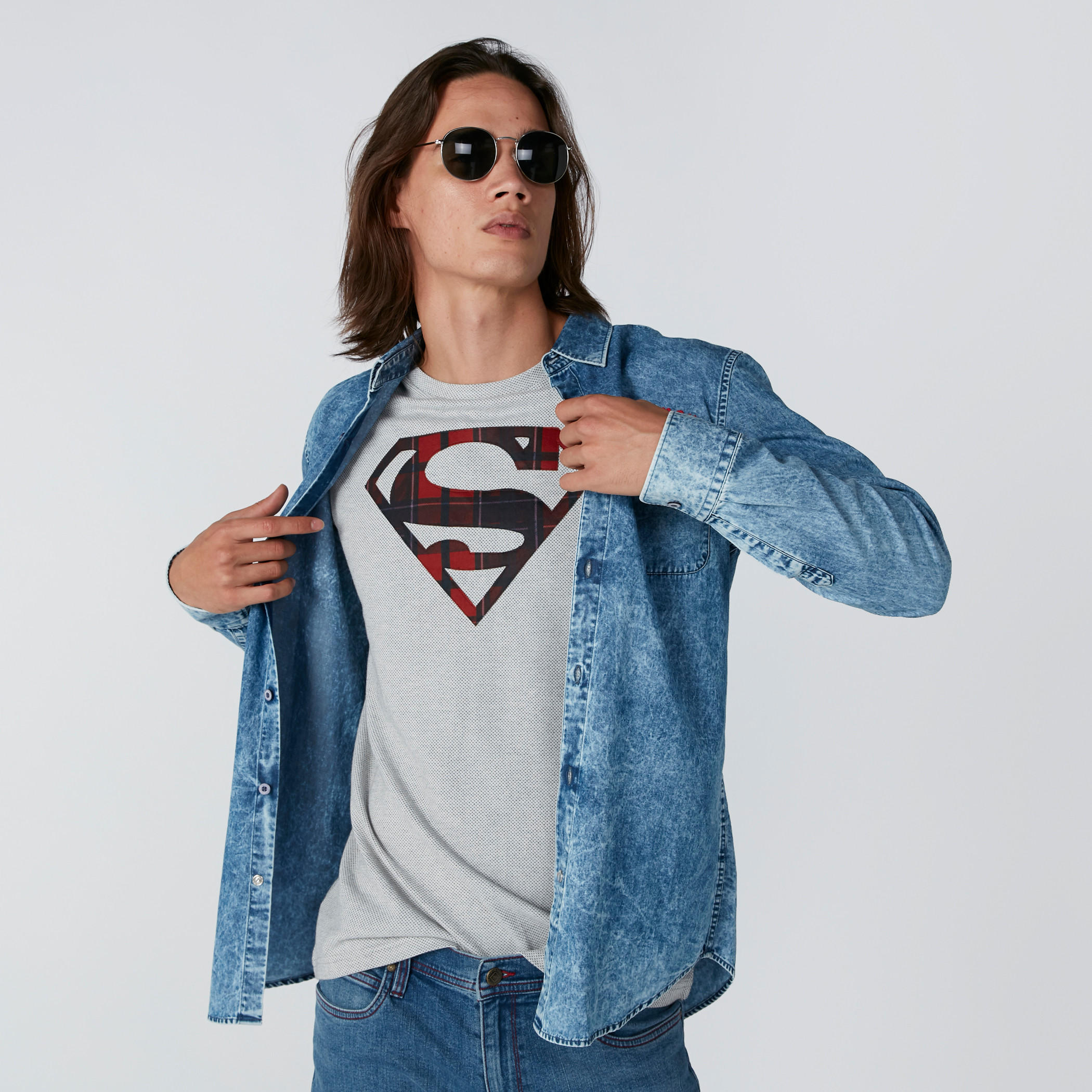 قميص بأكمام طويلة وجيوب وطبعات سوبرمان-men-clothing-shirts-image-2