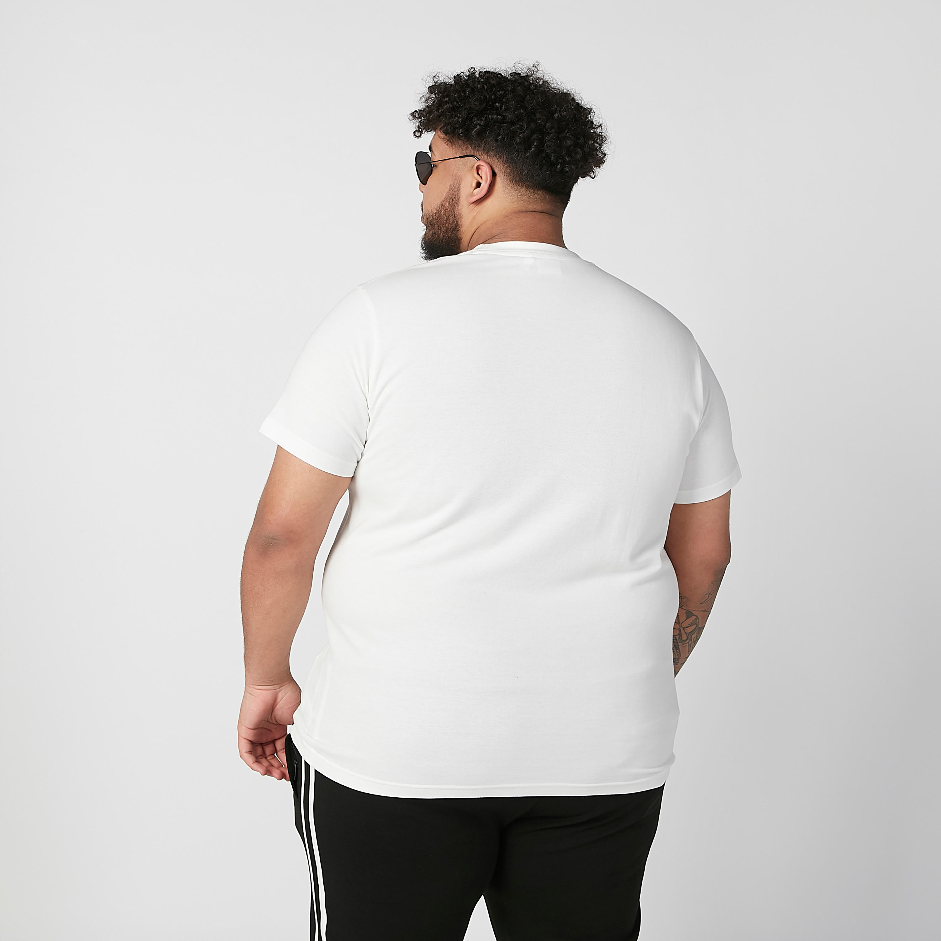 تيشيرت سليم بياقة ضيقة وأكمام قصيرة وطبعات سوبرمان-men-clothing-tshirtsandpolos-tshirts-image-4