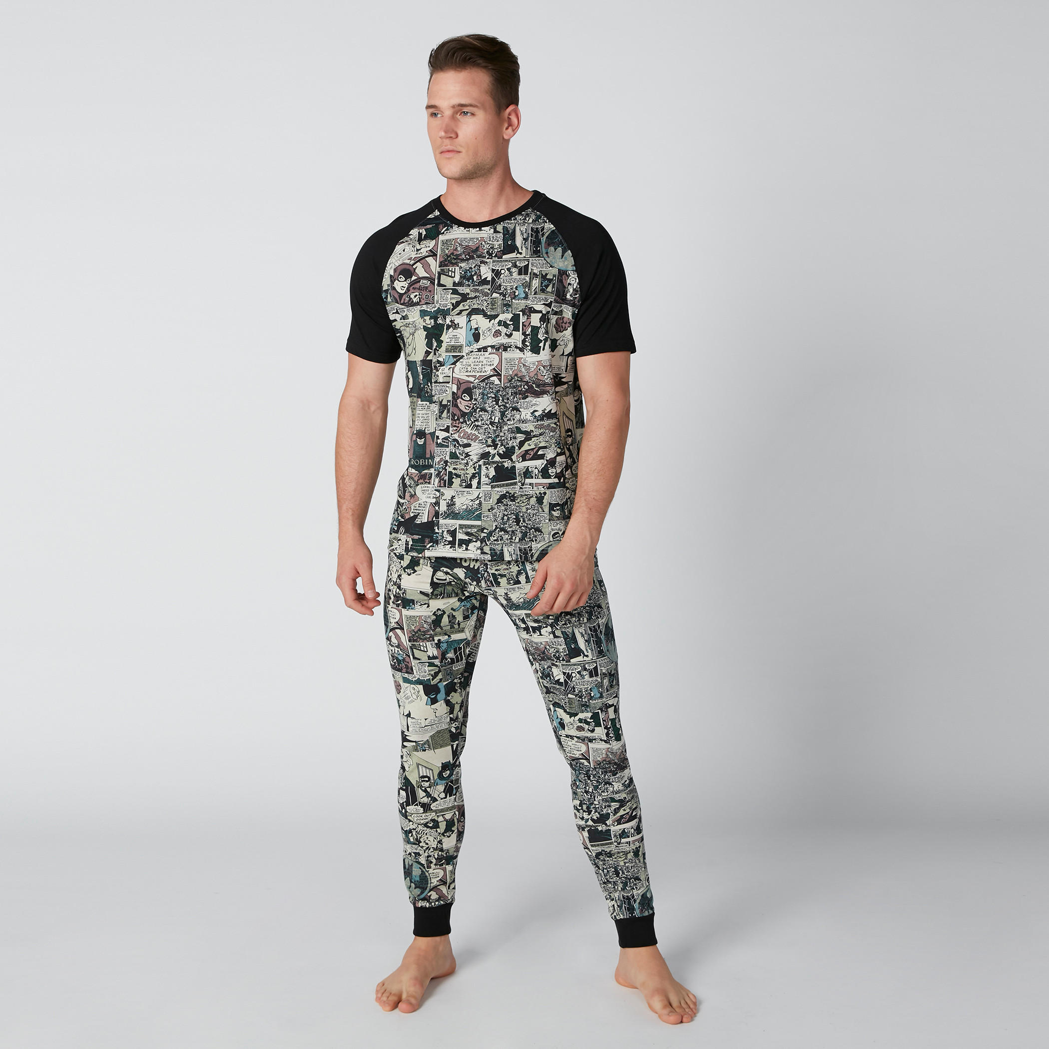 طقم بنطال بيجاما وتيشيرت بأكمام مغايرة وطبعات باتمان-men-clothing-nightwear-sets-image-4
