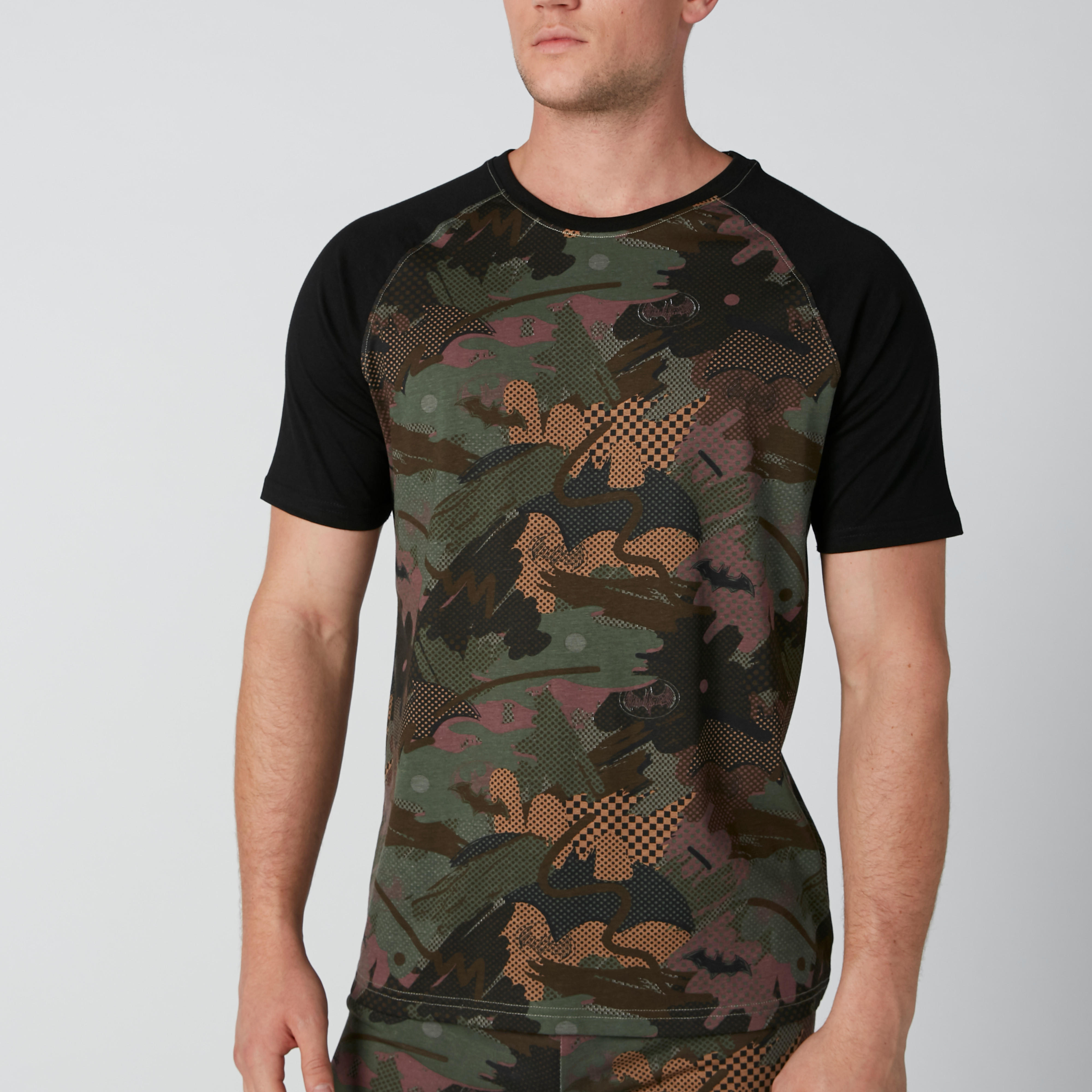 Batman Printed Round Neck T-Shirt with Jog Pants-men-clothing-nightwear-sets-image-3