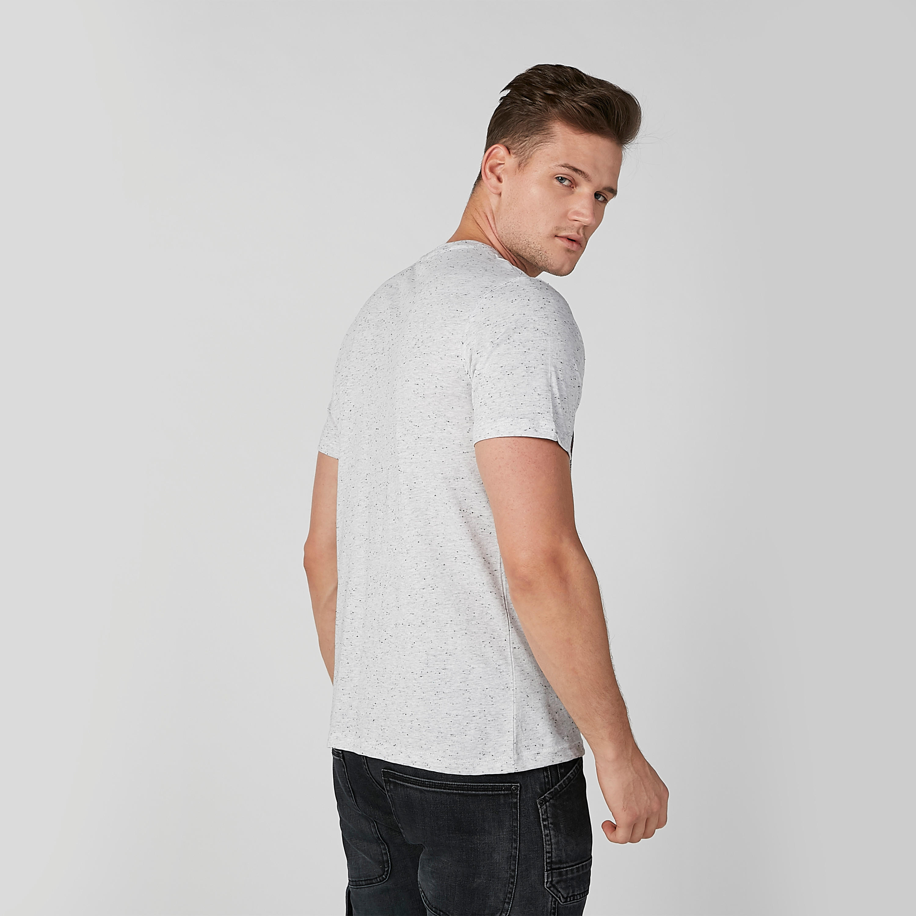 Slim Fit Captain America Printed T-shirt with Crew Neck-men-clothing-tshirtsandpolos-tshirts-image-4