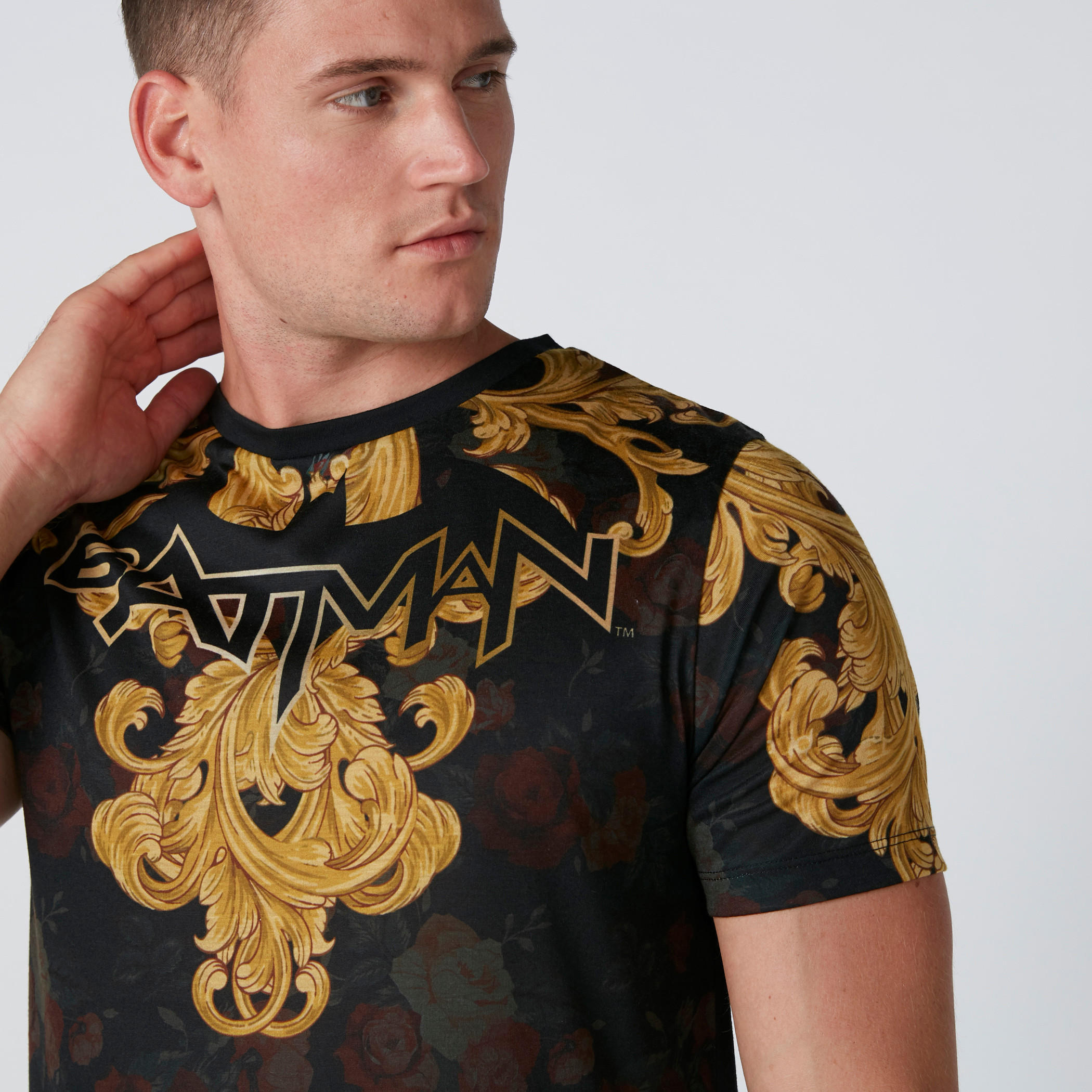 Batman Printed T-Shirt with Crew Neck and Short Sleeves-men-clothing-tshirtsandpolos-tshirts-image-4