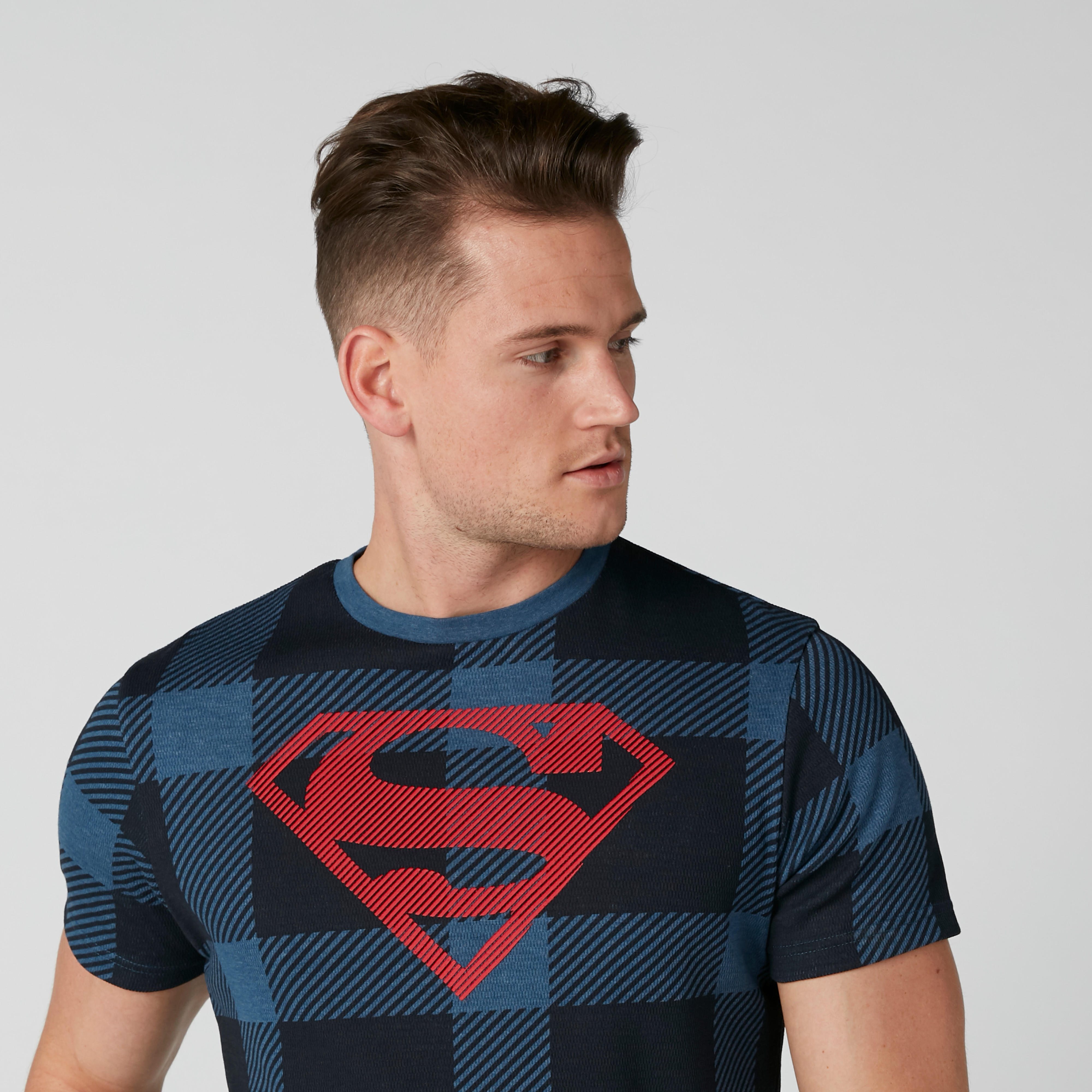تيشيرت كاروهات بياقة ضيقة وأكمام قصيرة سوبرمان-men-clothing-tshirtsandpolos-tshirts-image-4