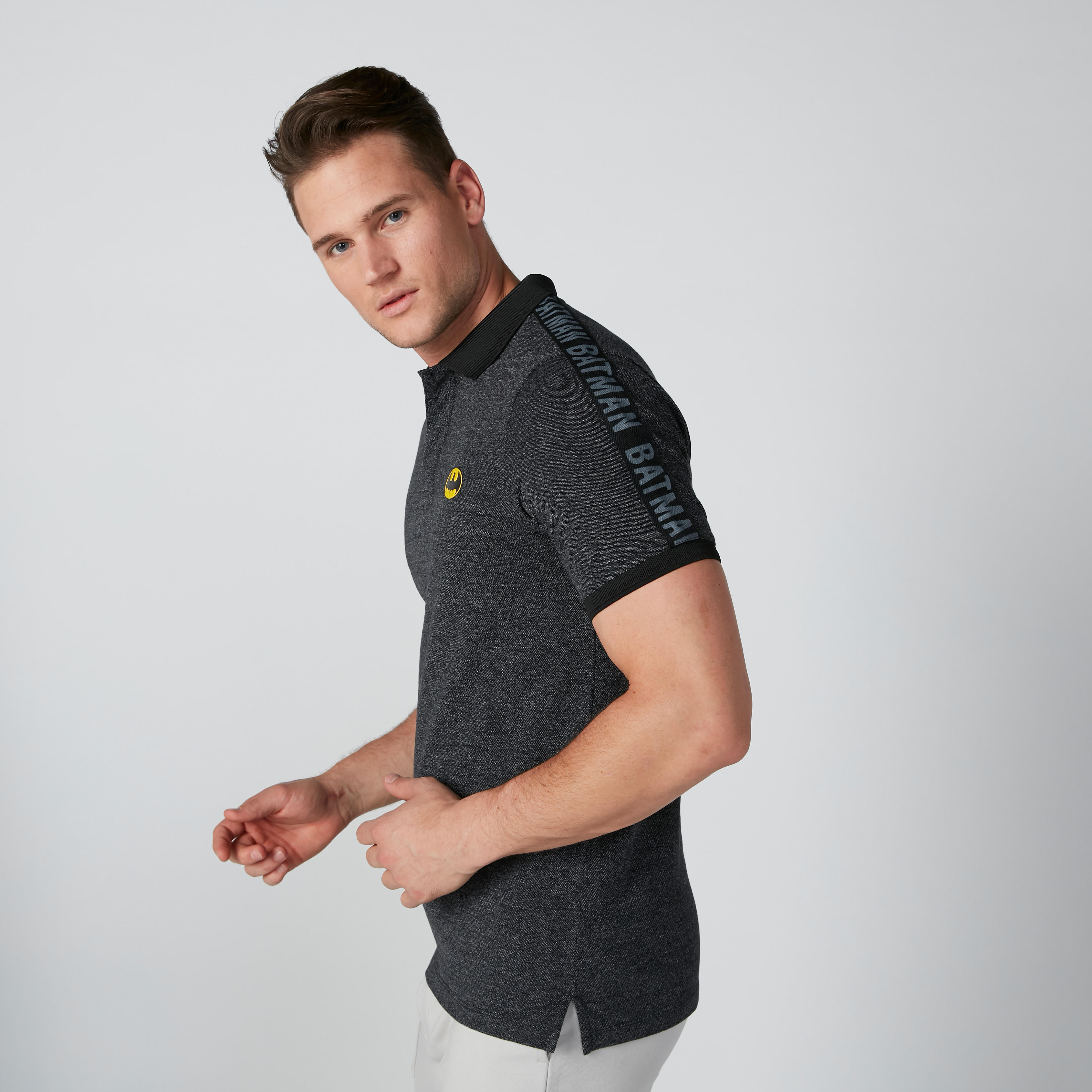 تيشيرت بياقة بولو وشريطة وطبعات باتمان-men-clothing-tshirtsandpolos-polos-image-4
