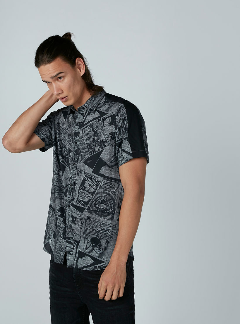 قميص بأكمام قصيرة وطبعات باتمان-men-clothing-shirts-image-1
