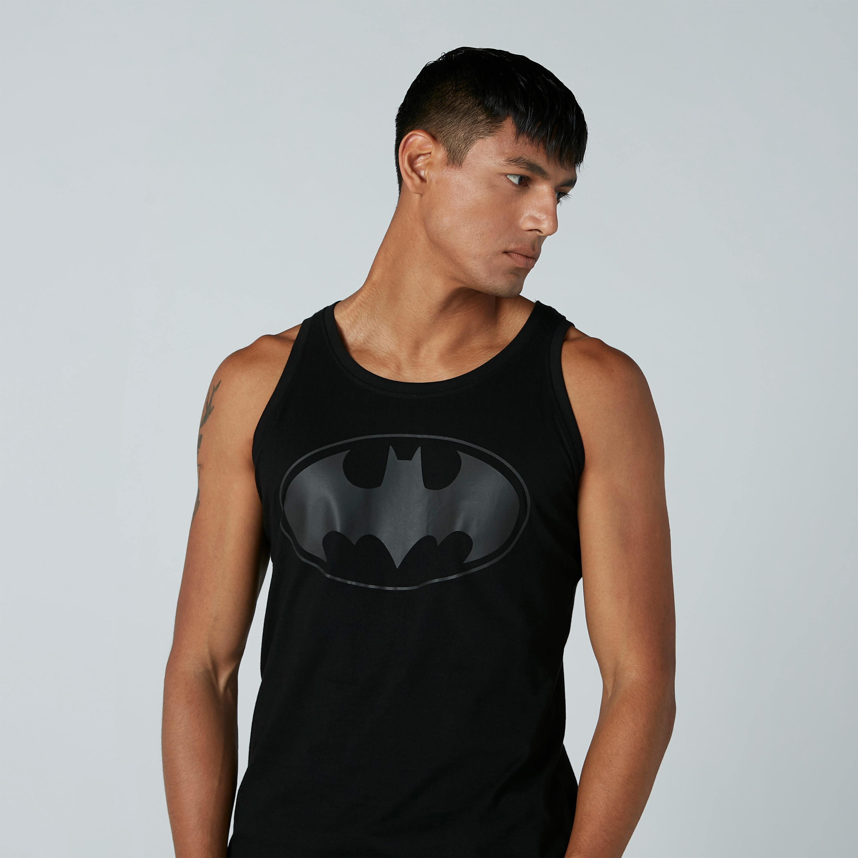 Batman Printed T-shirtwith Scoop Neck-men-clothing-tshirtsandpolos-tshirts-image-4
