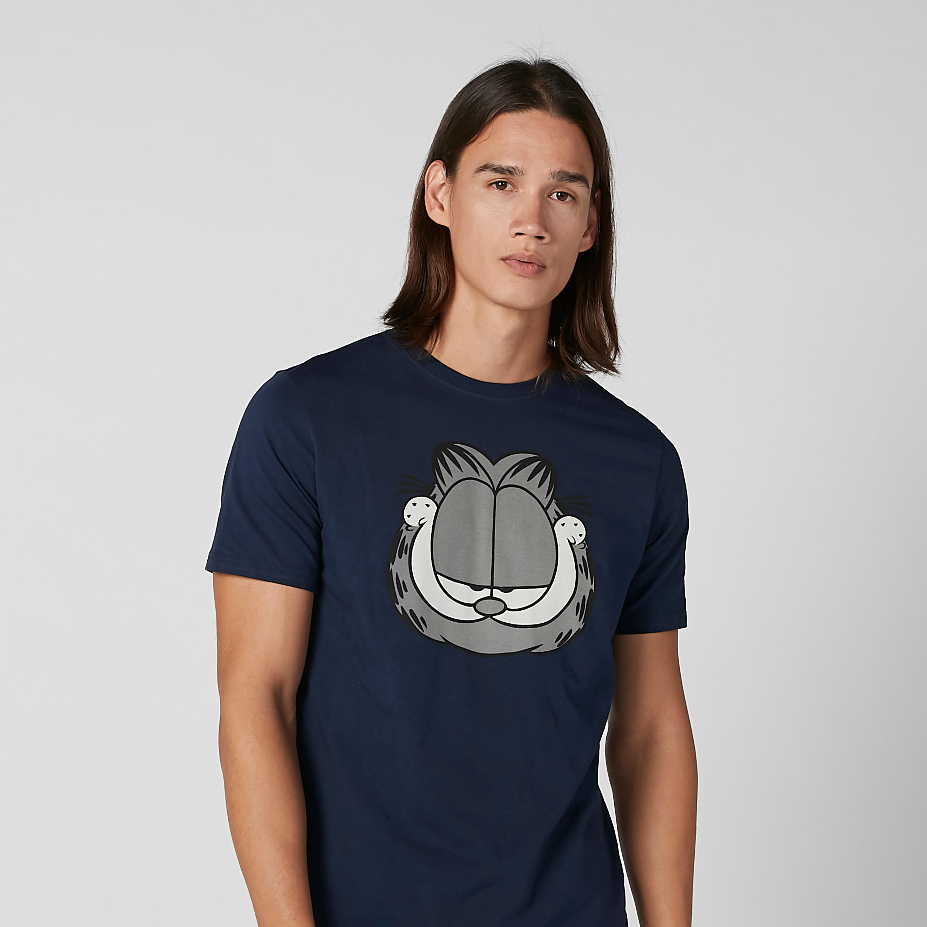 تيشيرت مستدام سليم بياقة ضيّقة وطبعات جارفيلد -men-clothing-tshirtsandpolos-tshirts-image-3
