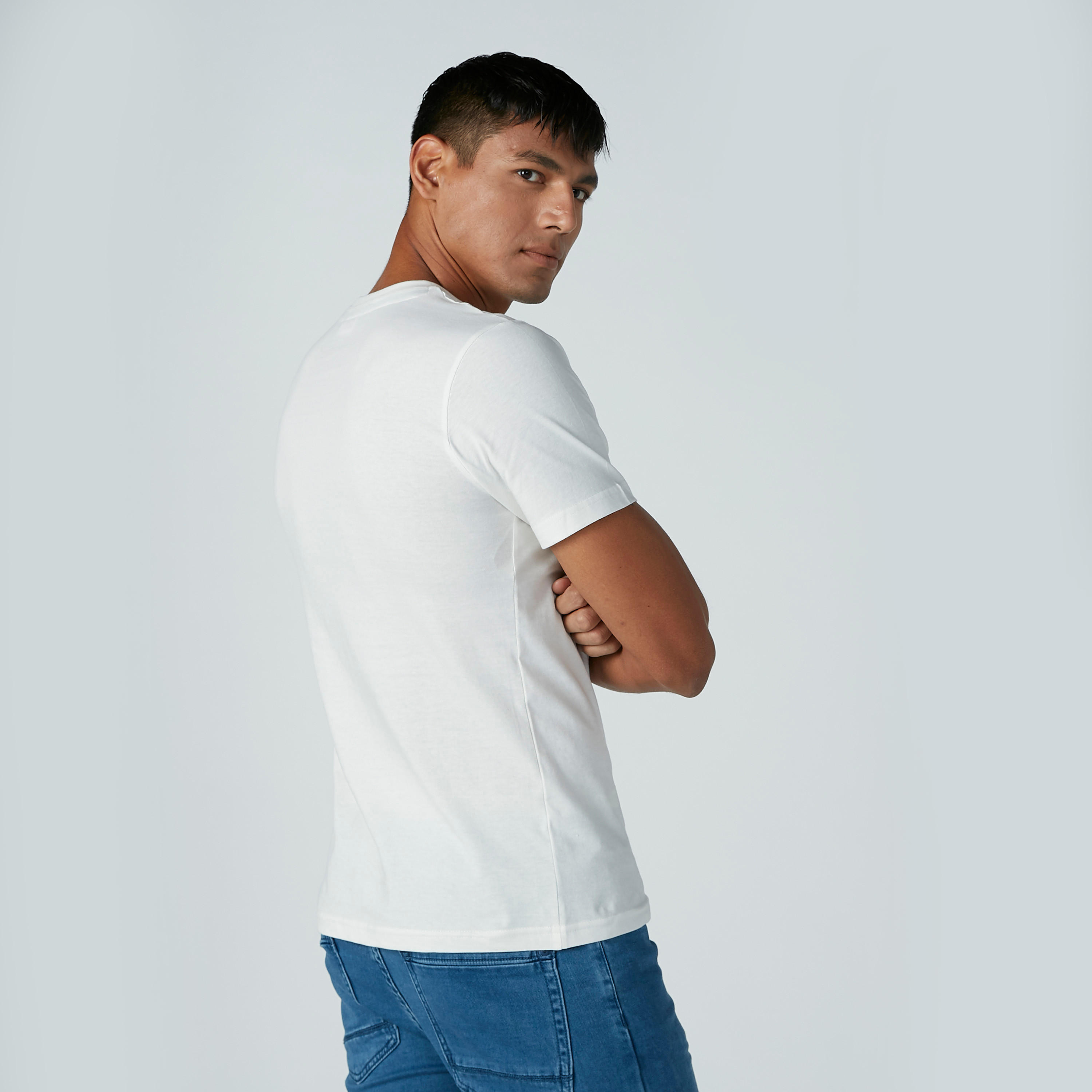 تيشيرت مستدام بياقة ضيّقة وأكمام قصيرة وطبعات كابتن أمريكا-men-clothing-tshirtsandpolos-tshirts-image-3