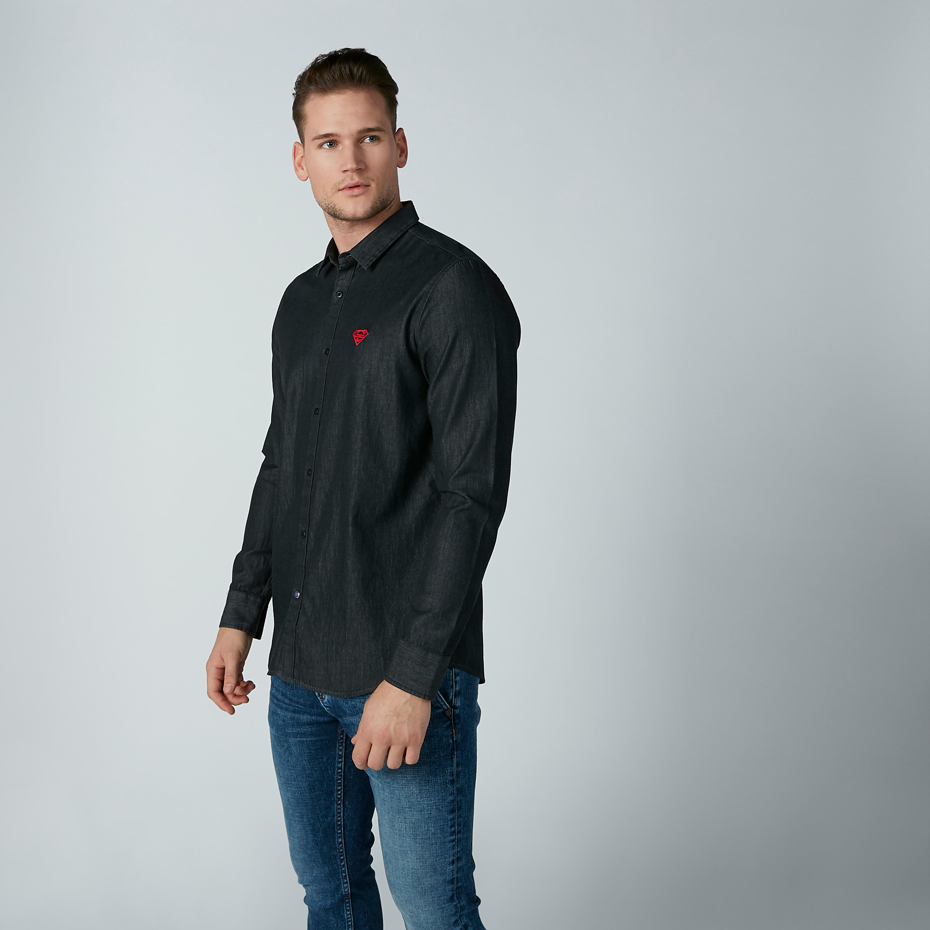 تيشيرت بأكمام طويلة وطبعات سوبرمان-men-clothing-shirts-image-1