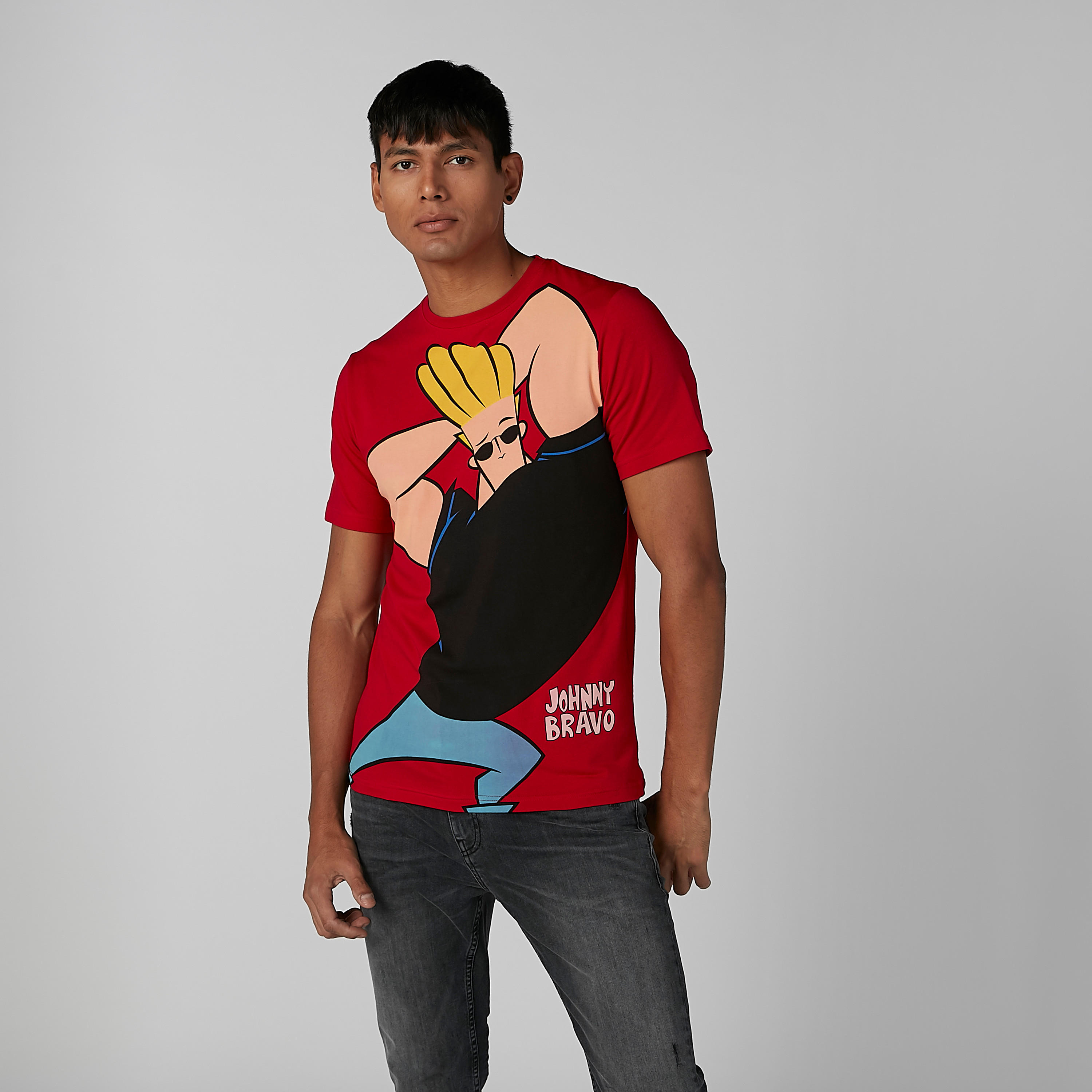 تيشيرت بياقة مستديرة وأكمام قصيرة وطبعات جوني برافو-men-clothing-tshirtsandpolos-tshirts-image-1