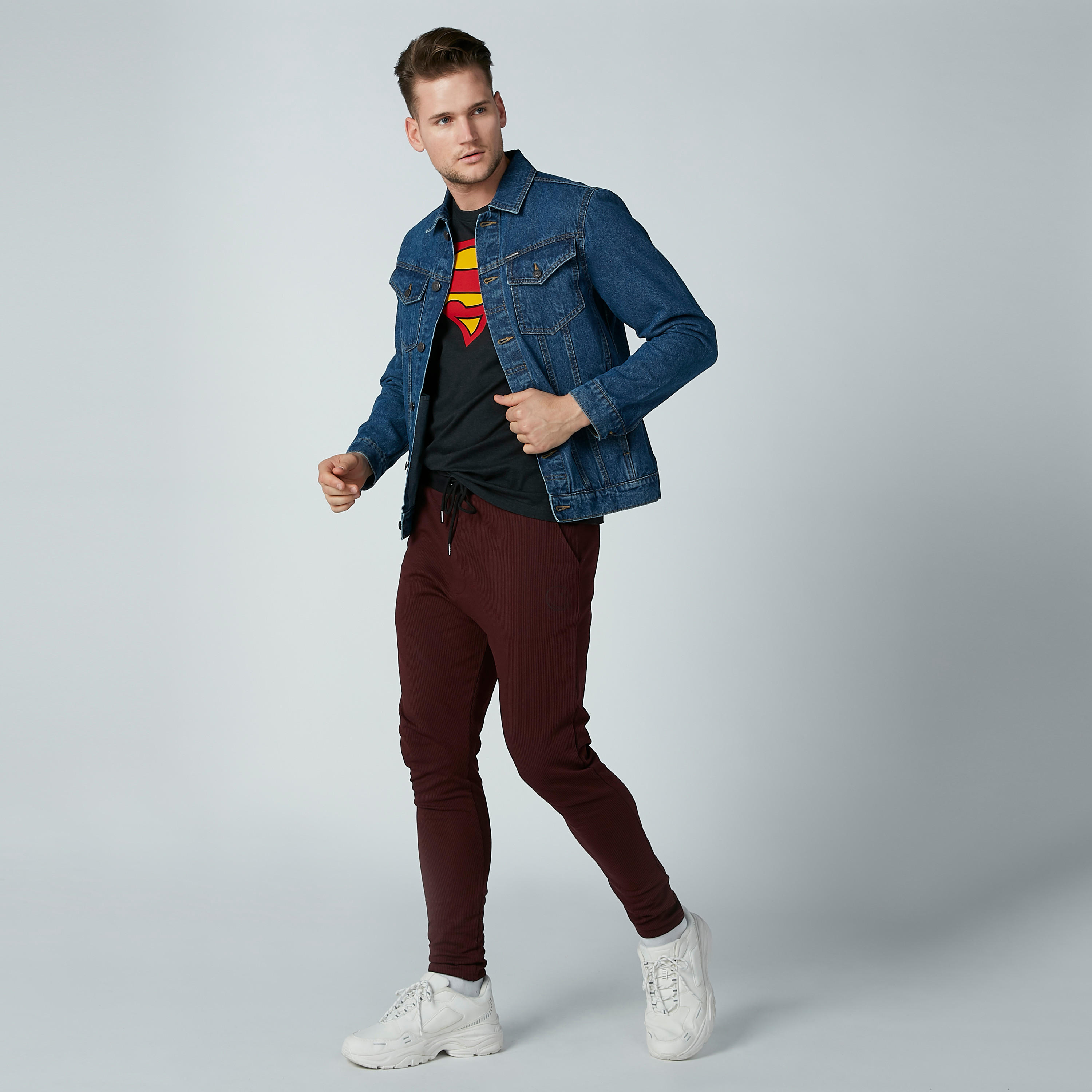 تيشيرت بياقة مستديرة وأكمام قصيرة وطبعات سوبرمان-men-clothing-tshirtsandpolos-tshirts-image-1