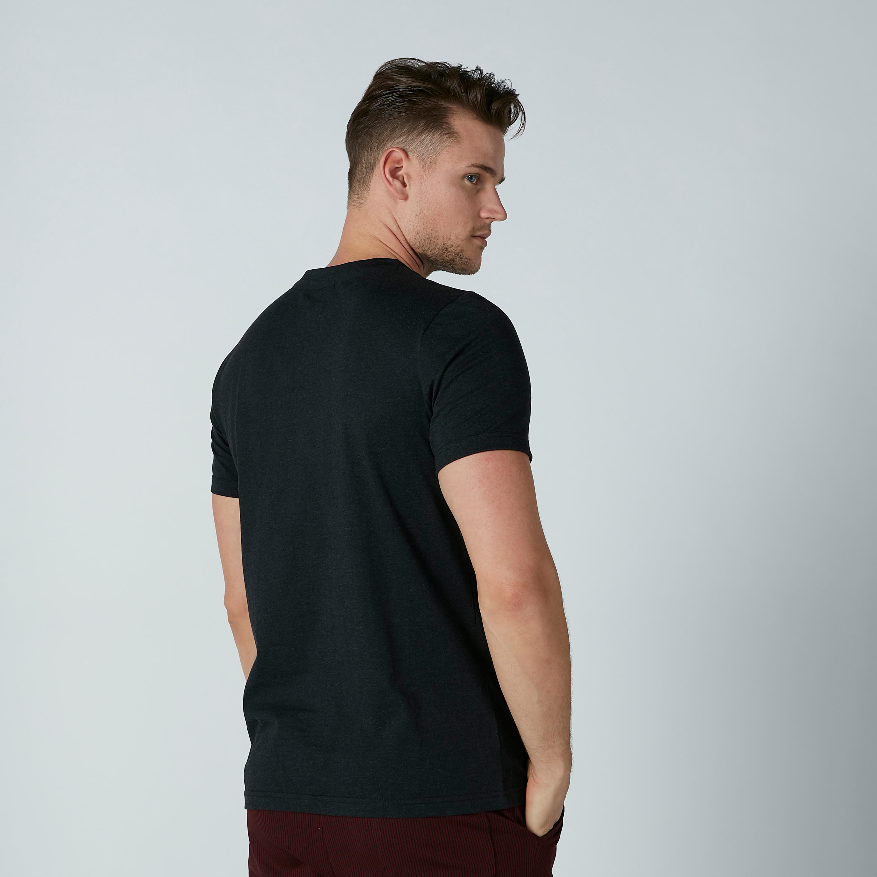 تيشيرت بياقة مستديرة وأكمام قصيرة وطبعات سوبرمان-men-clothing-tshirtsandpolos-tshirts-image-4