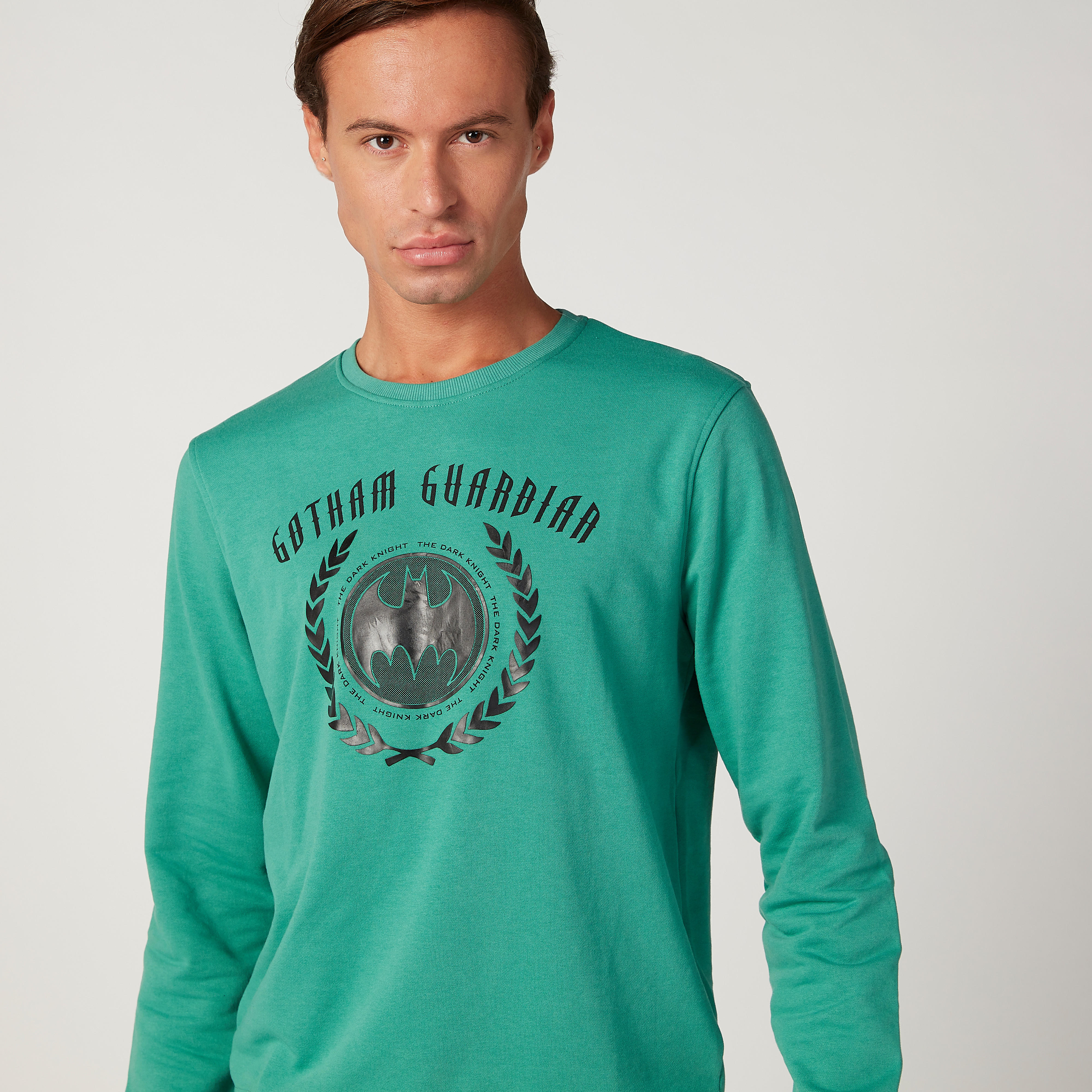 سويت شيرت سليم فيت بياقة مستديرة وأكمام طويلة وطبعات باتمان-men-winterwear-hoodiesandsweatshirts-image-3