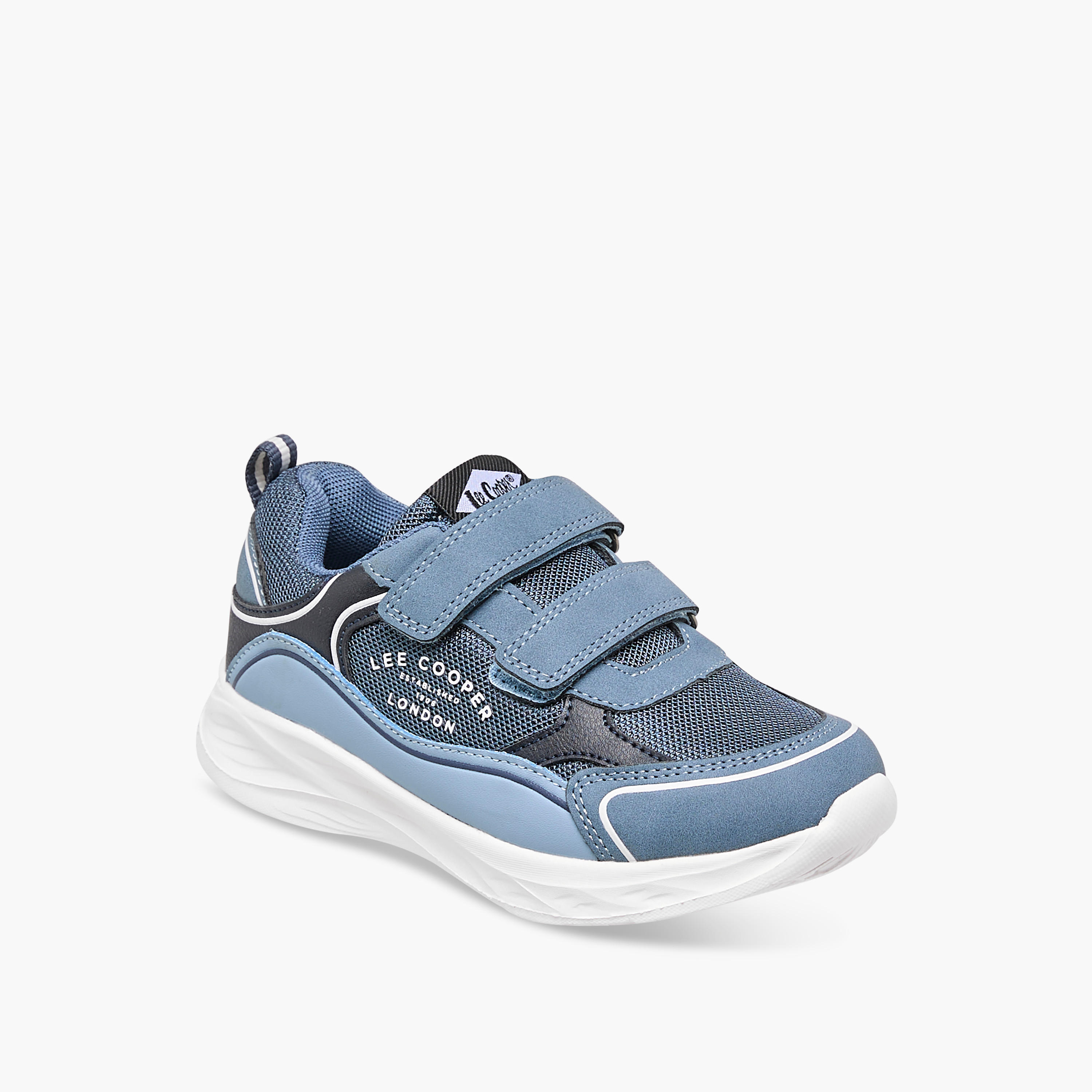 Lee Cooper Boys' Panelled Sneakers with Hook and Loop Closure-boys-shoes-sneakers-image-2