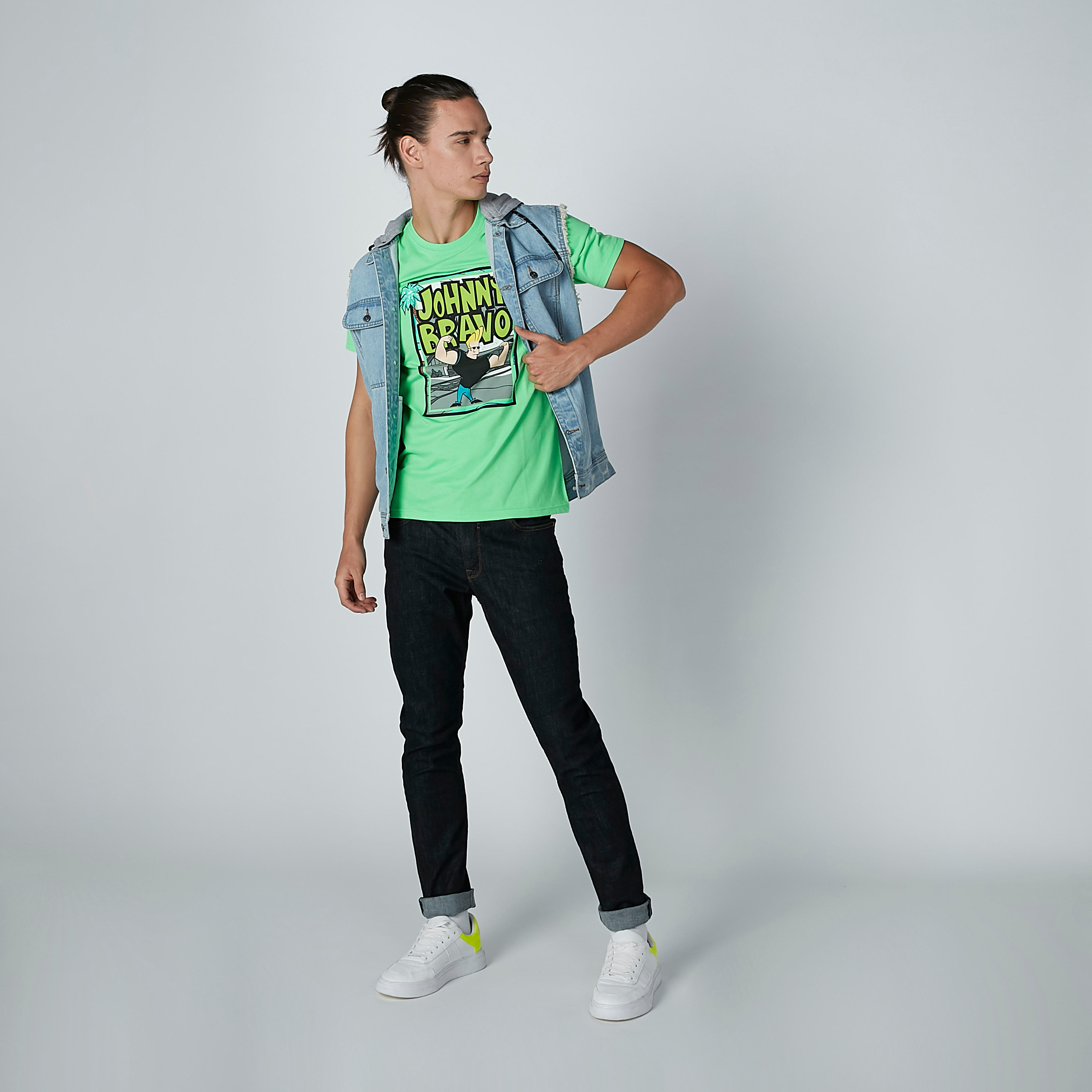 تيشيرت بياقة مستديرة وأكمام قصيرة وطبعات جوني برافو-men-clothing-tshirtsandpolos-tshirts-image-2