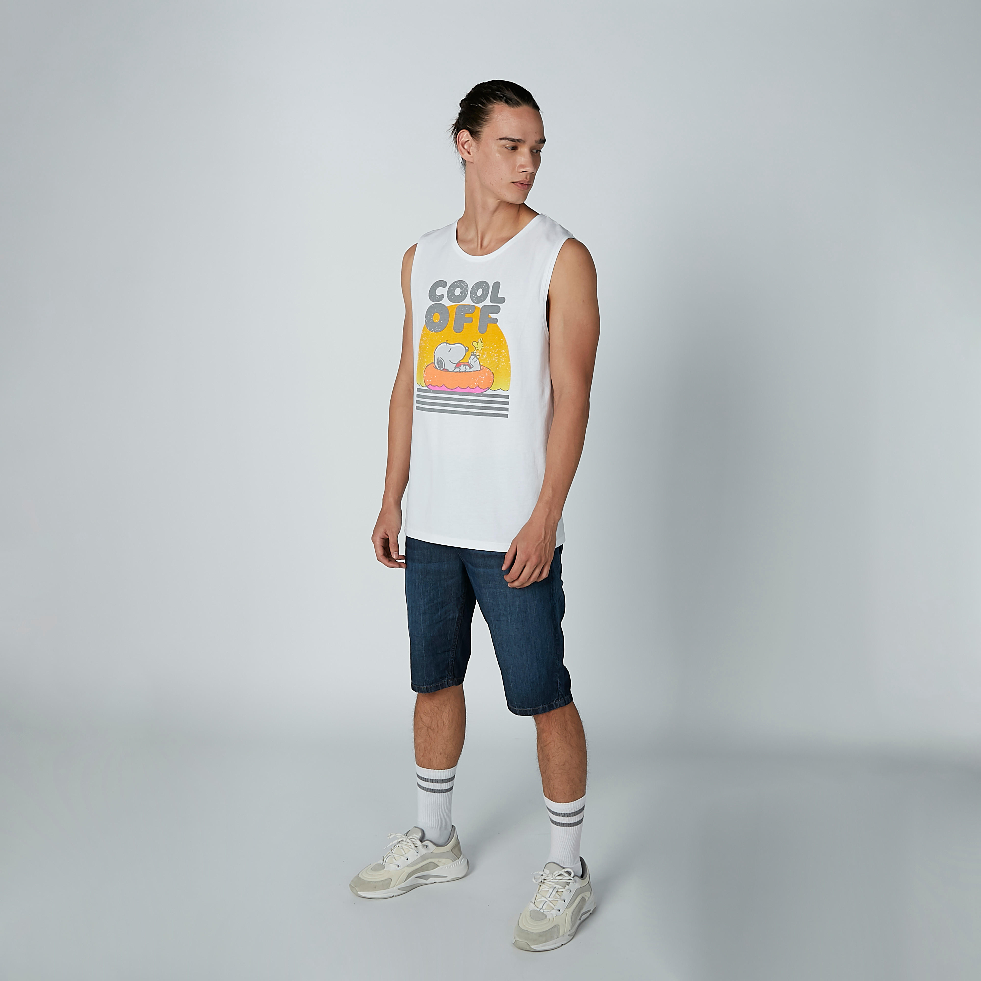 تيشيرت دون أكمام بياقة مستديرة وطبعات-men-clothing-tshirtsandpolos-tshirts-image-3