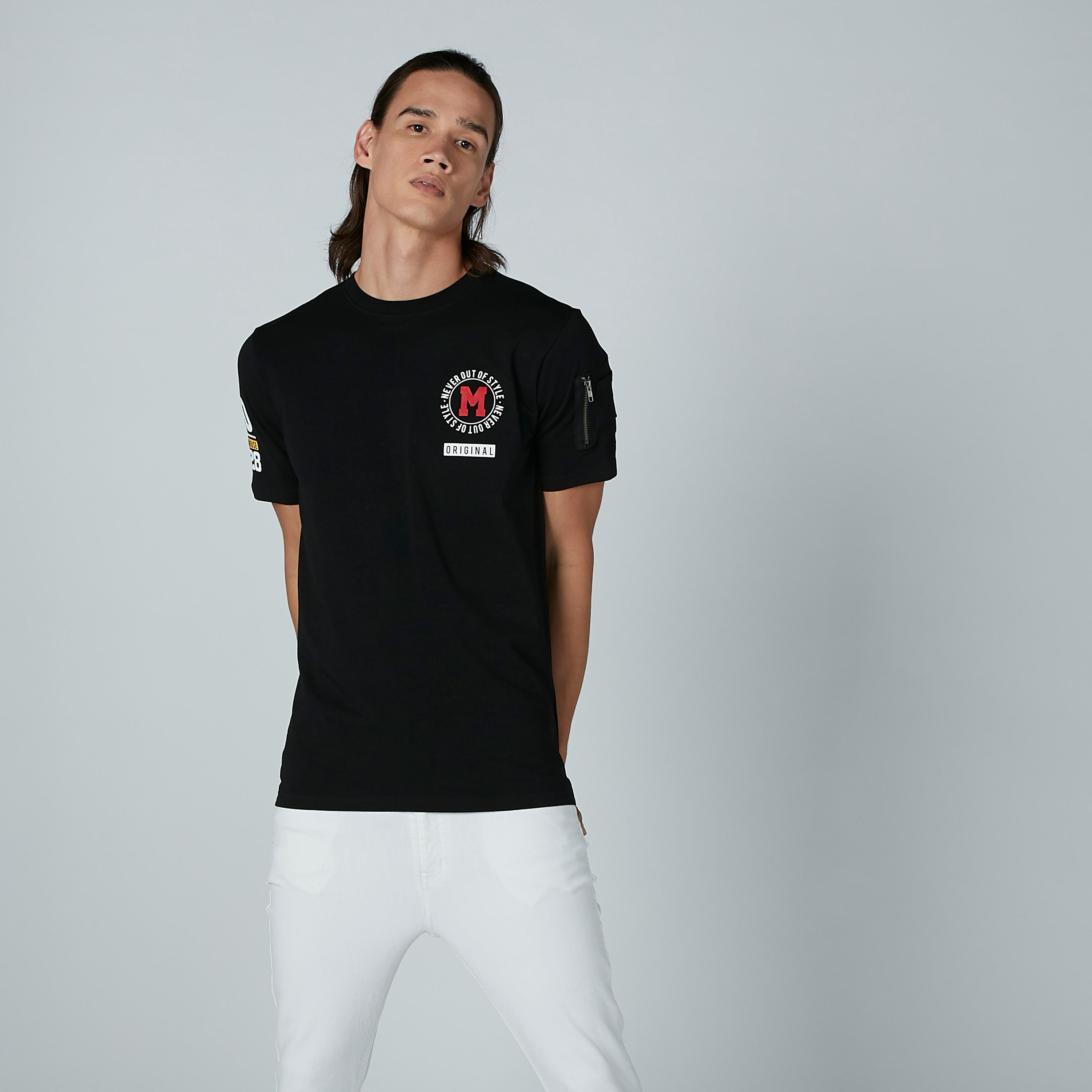 تيشيرت مستدام مستدام بياقة ضيّقة وطبعات ميكي ماوس -men-clothing-tshirtsandpolos-tshirts-image-5