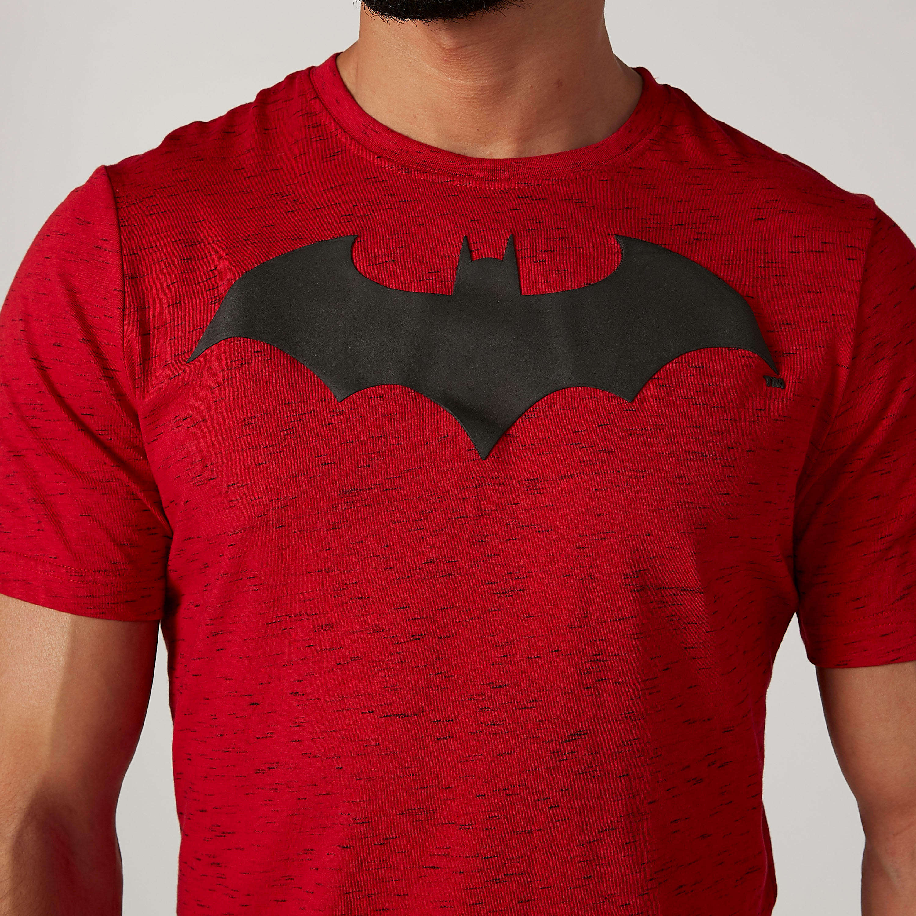 تيشيرت مستدام سليم بياقة ضيّقة وطبعات باتمان-men-clothing-tshirtsandpolos-tshirts-image-4
