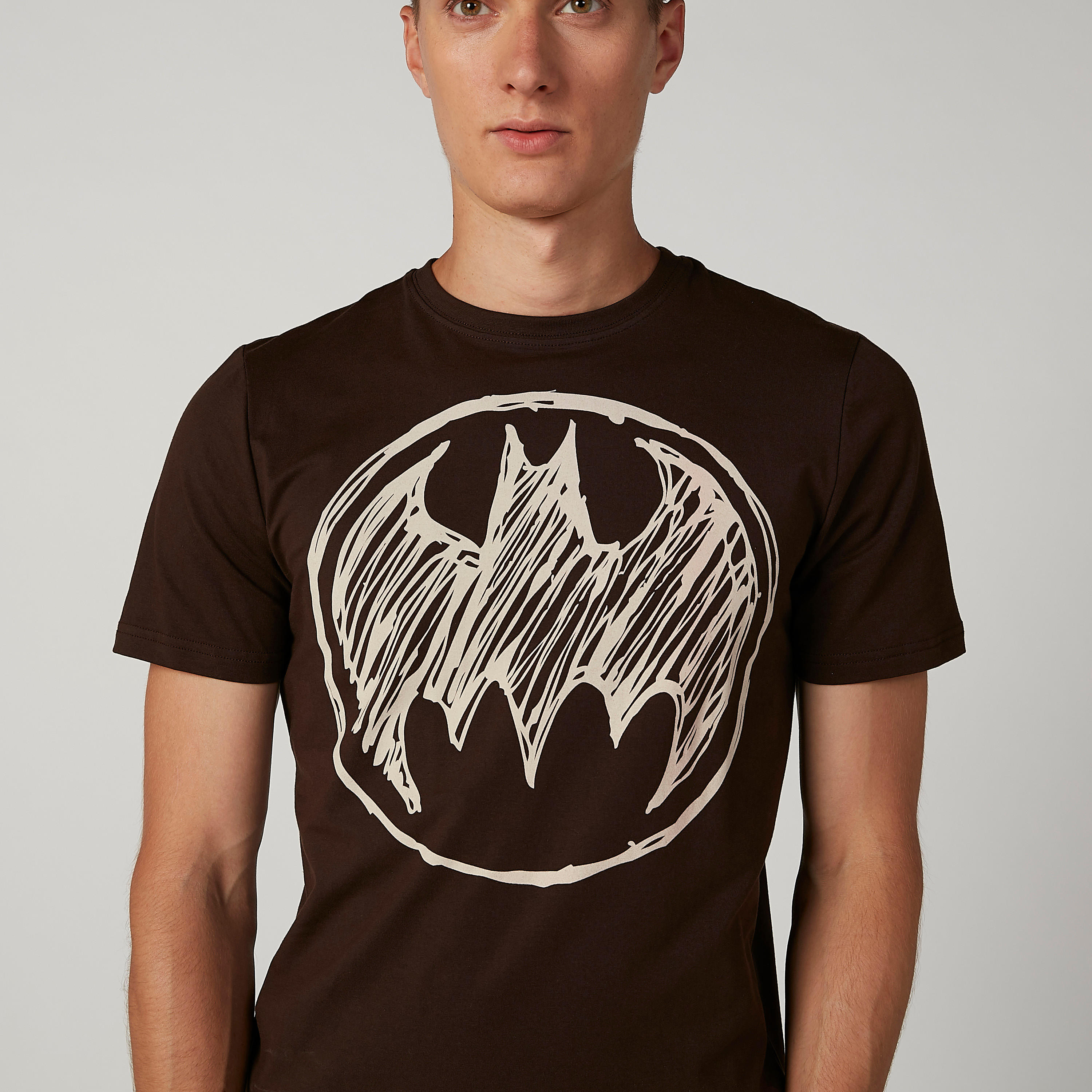 تيشيرت مستدام سليم بأكمام قصيرة وطبعات باتمان -men-clothing-tshirtsandpolos-tshirts-image-4