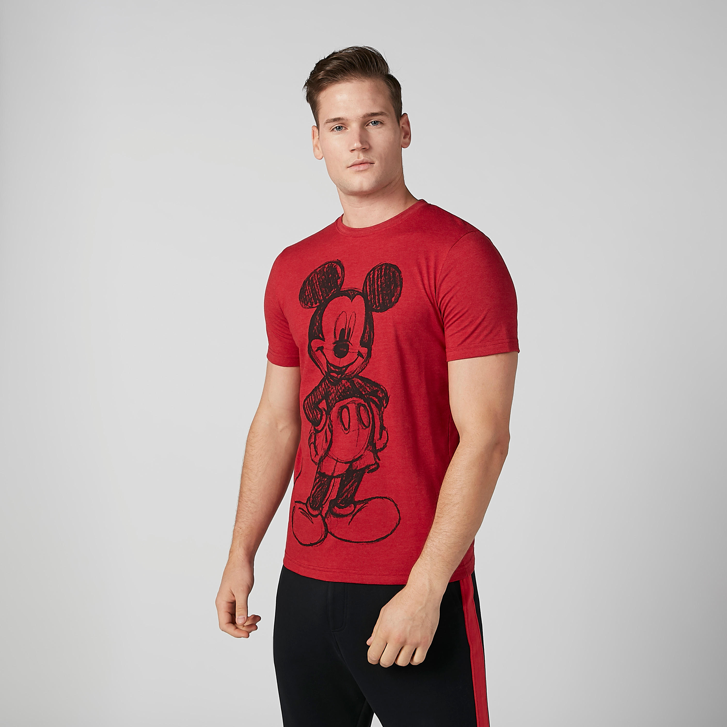 تيشيرت مستدام سليم بياقة ضيّقة وطبعات ميكي ماوس -men-clothing-tshirtsandpolos-tshirts-image-1