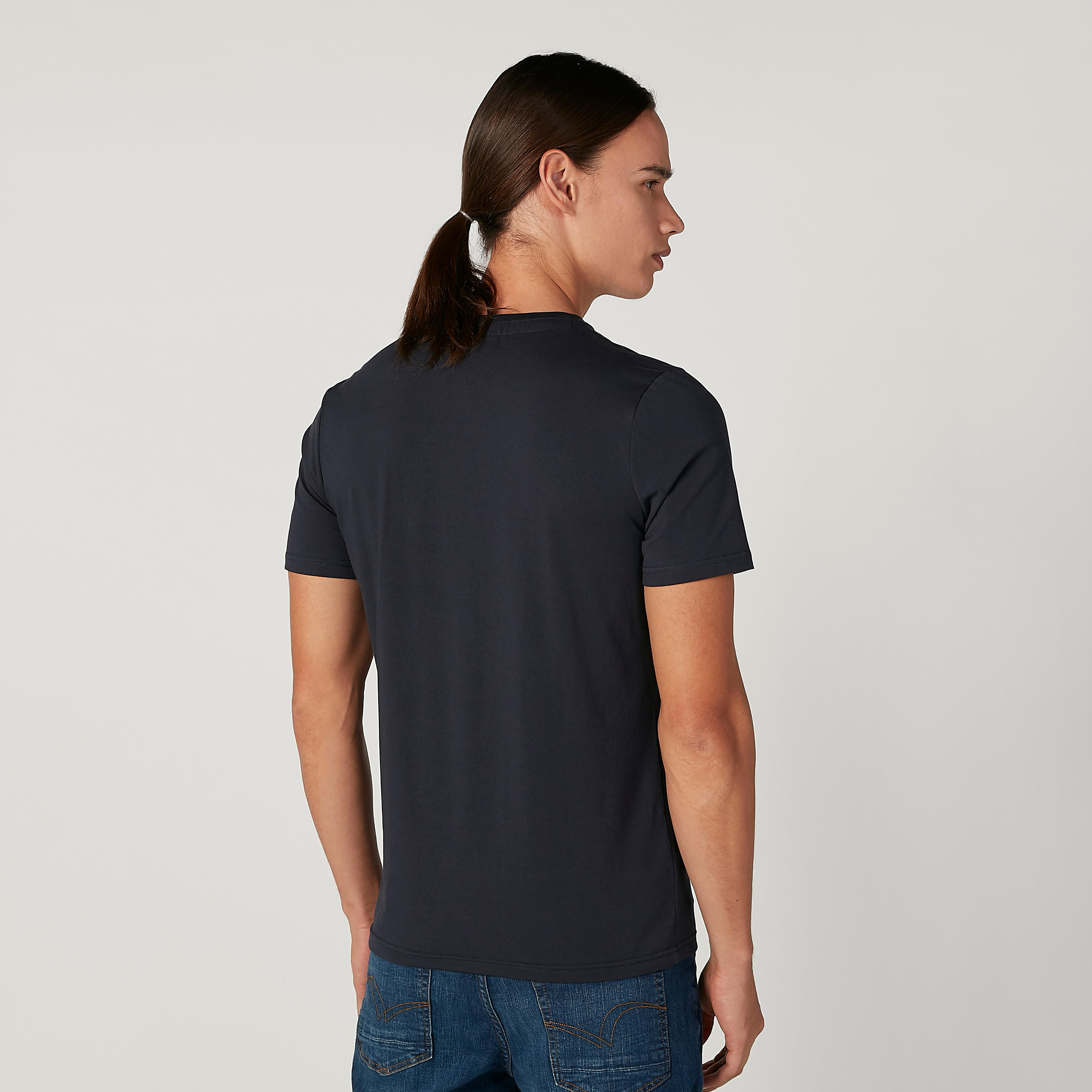 تيشيرت مستدام سليم بياقة ضيقة وطبعات فلينستون-men-clothing-tshirtsandpolos-tshirts-image-4