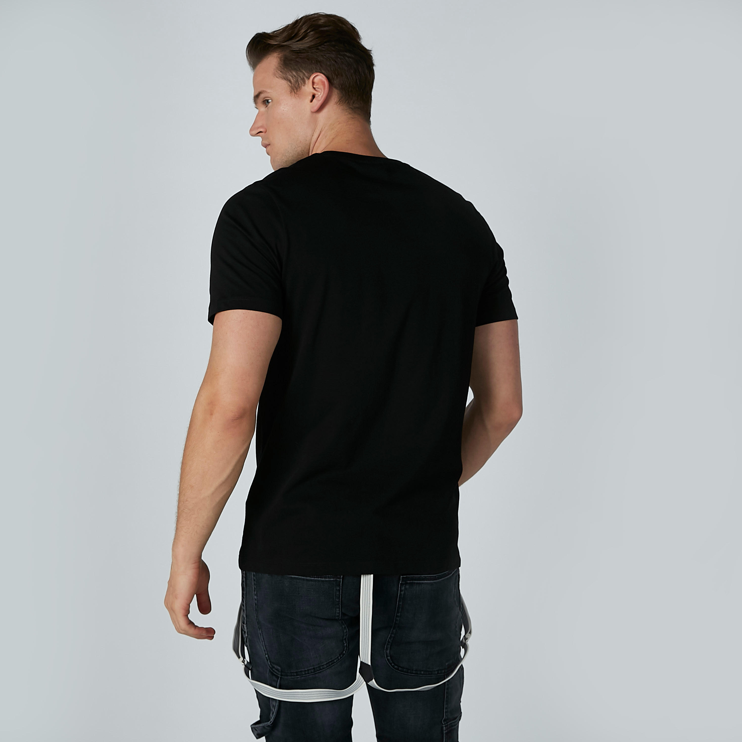 تيشيرت مستدام بياقة ضيّقة وأكمام قصيرة وطبعات جيني-men-clothing-tshirtsandpolos-tshirts-image-3