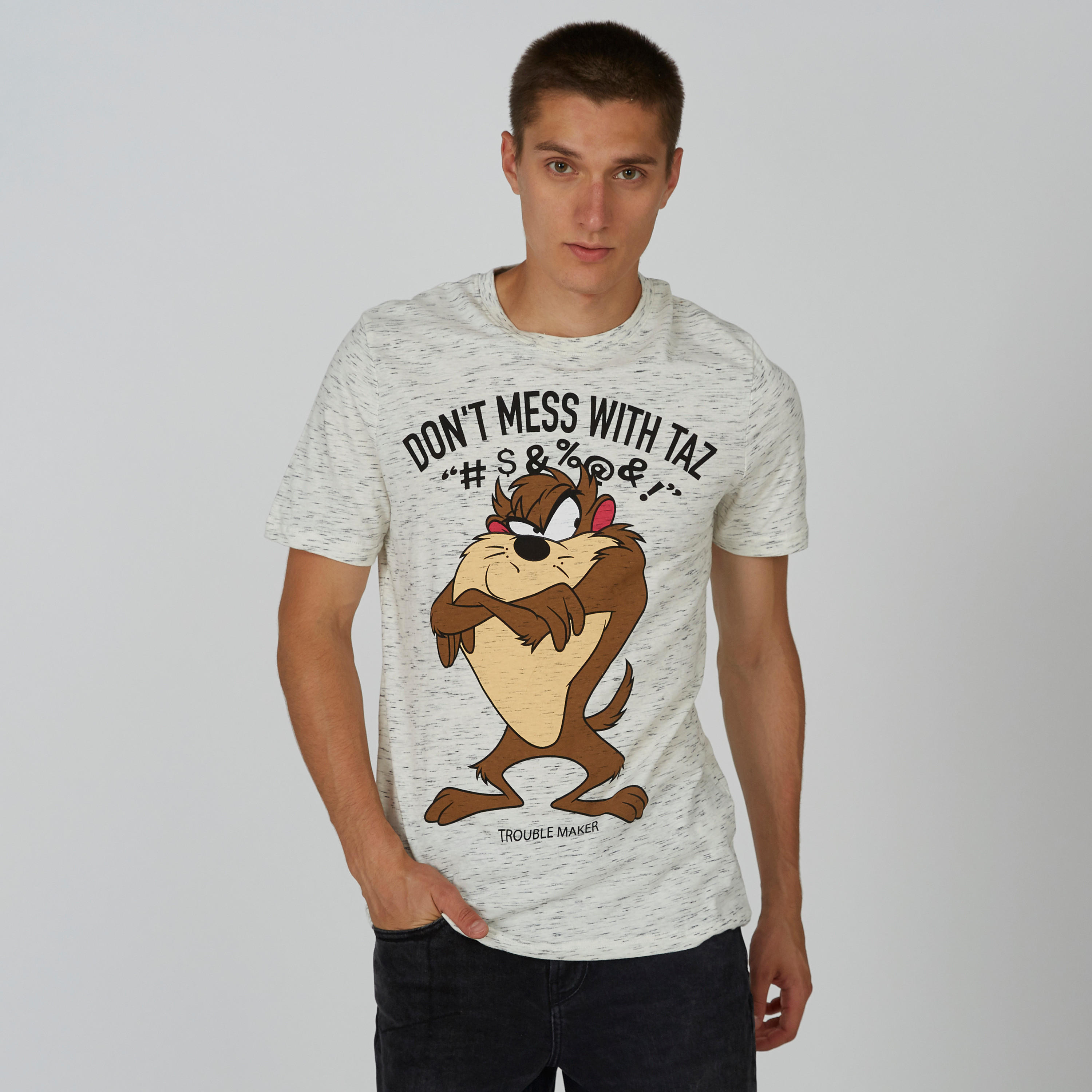 تيشيرت مستدام بقصّة سليم وطبعات-men-clothing-tshirtsandpolos-tshirts-image-1