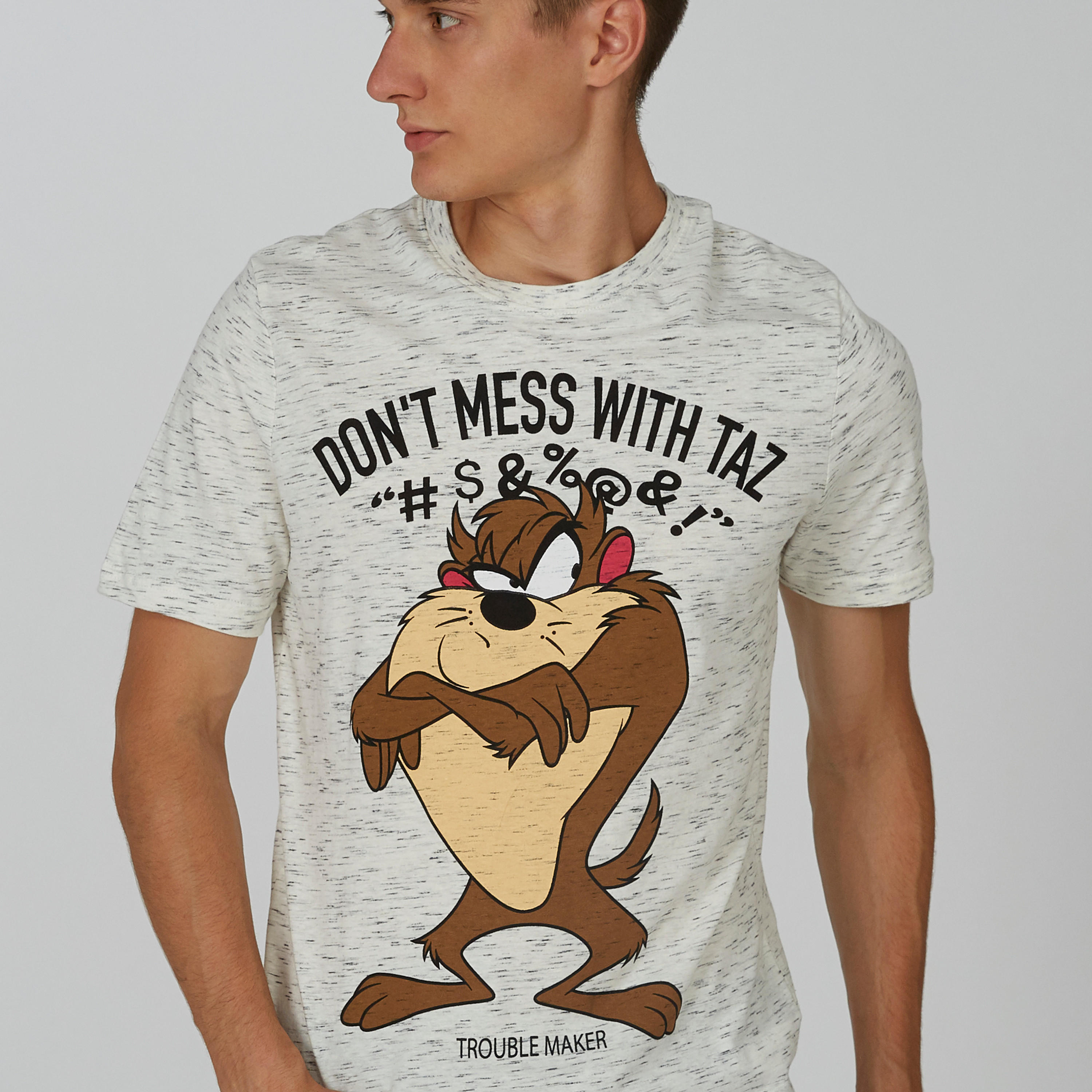 تيشيرت مستدام بقصّة سليم وطبعات-men-clothing-tshirtsandpolos-tshirts-image-5