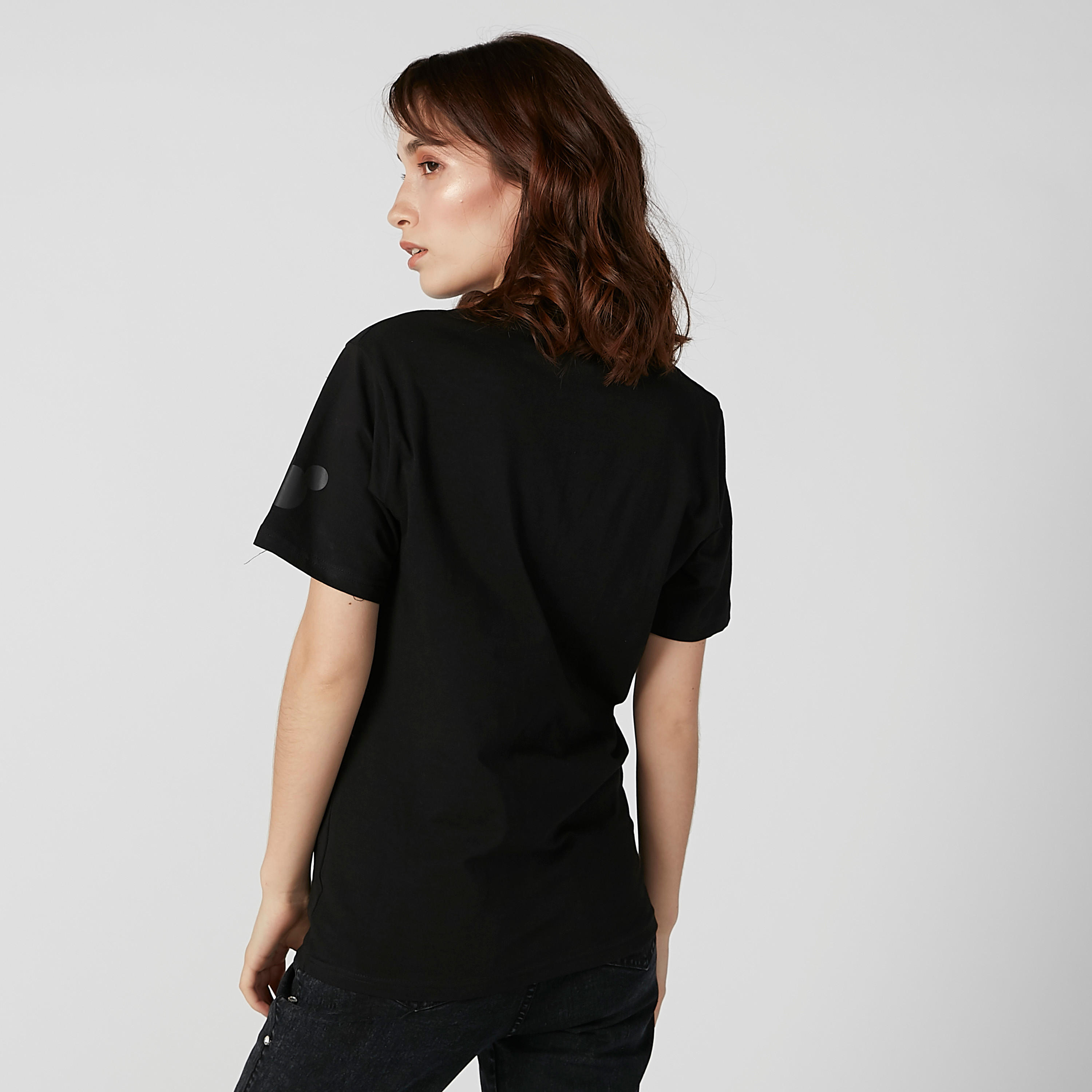 تيشيرت بياقة مستديرة وأكمام قصيرة وطبعات ميكي ماوس-men-clothing-tshirtsandpolos-tshirts-image-2