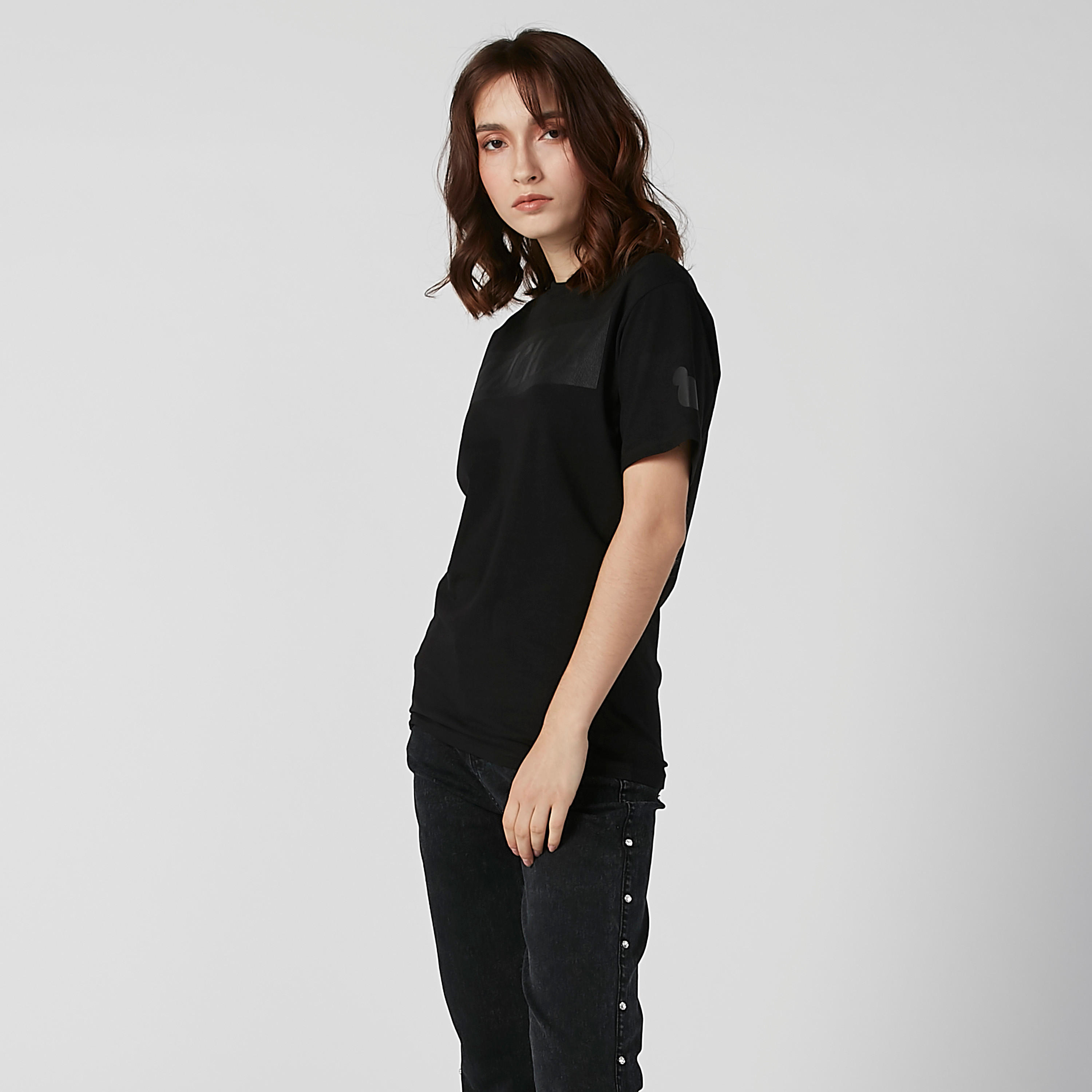 تيشيرت بياقة مستديرة وأكمام قصيرة وطبعات ميكي ماوس-men-clothing-tshirtsandpolos-tshirts-image-4